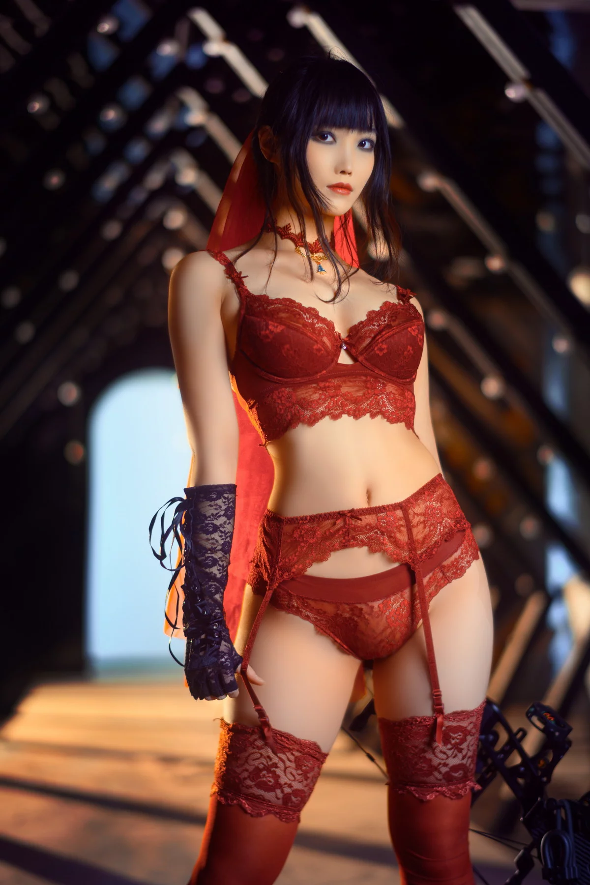 网络美女汪知子废墟新娘主题性感红色蕾丝情趣内衣配红丝吊袜秀惹火身材诱惑写真30P