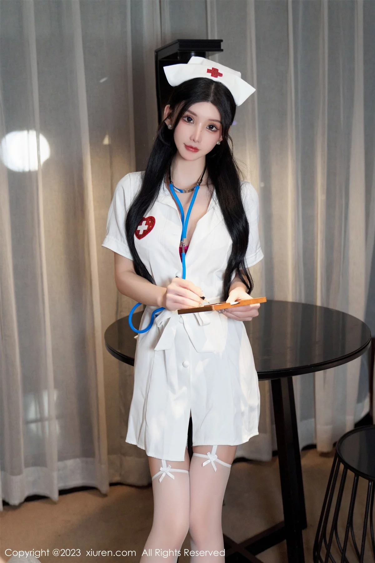 XiuRen第7755期_女神周于希Sally私人护士主题性感红色蕾丝内衣配白丝袜诱惑写真94P