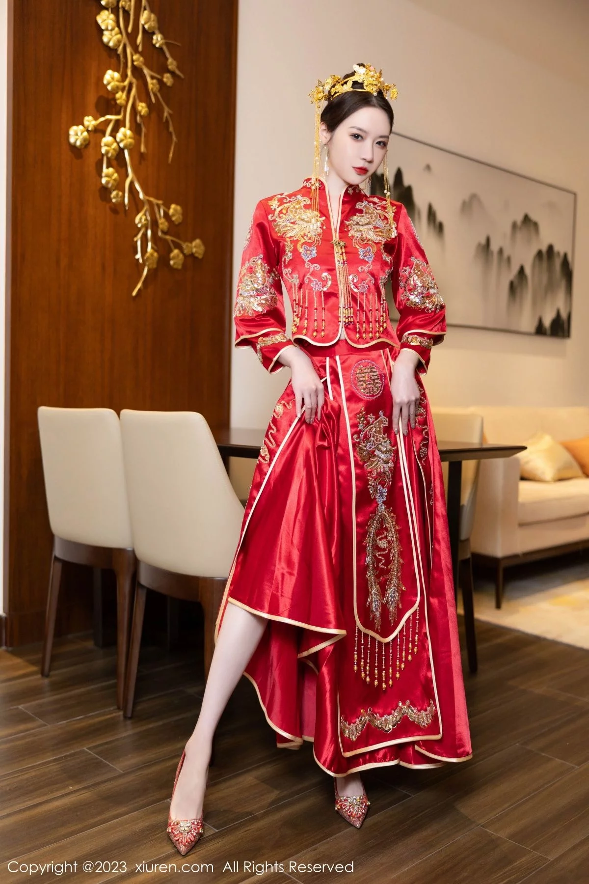 XiuRen第7766期_模特梦心玥性感红色中式婚服露红色薄透肚兜内衣撩人诱惑写真88P
