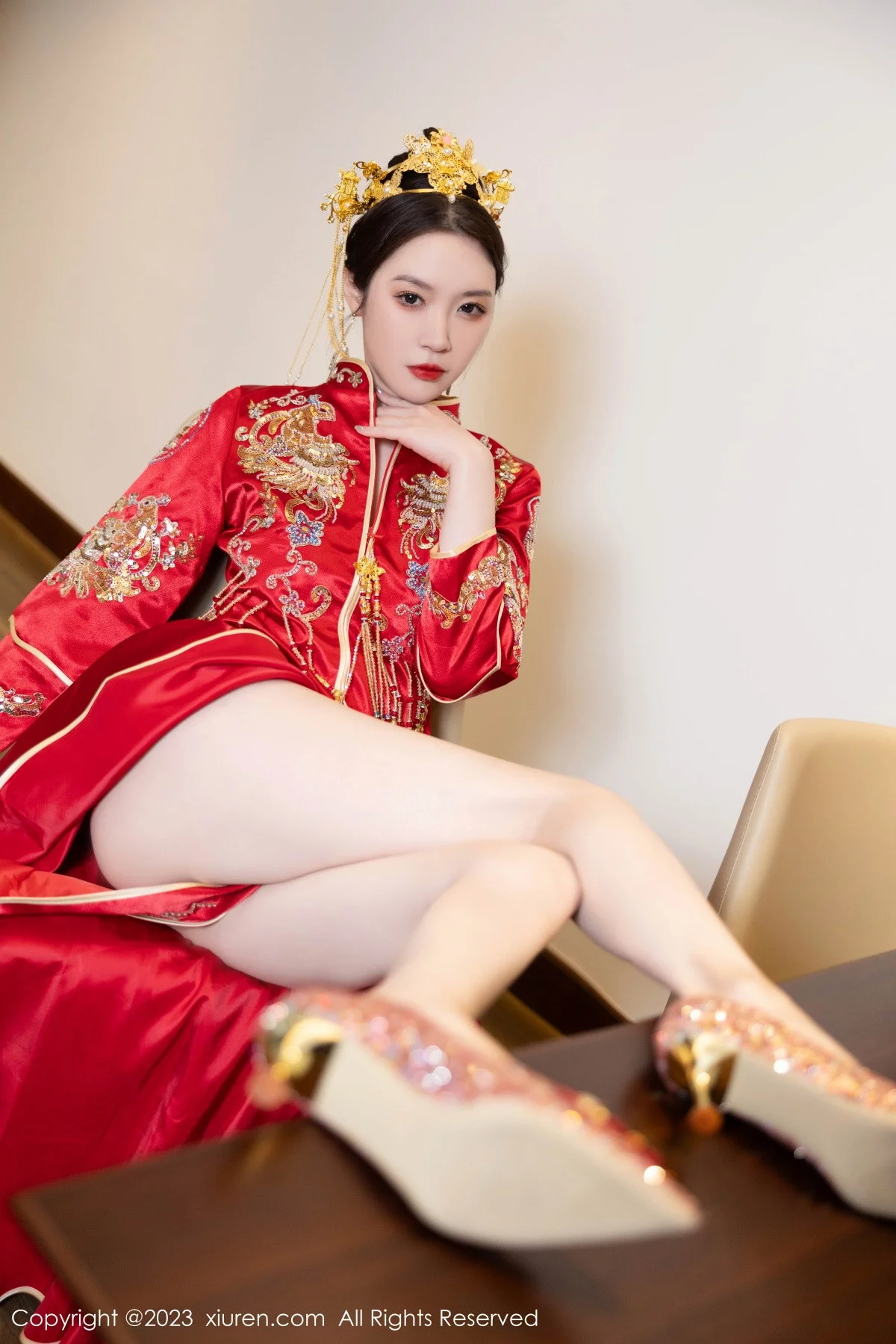 XiuRen第7766期_模特梦心玥性感红色中式婚服露红色薄透肚兜内衣撩人诱惑写真88P