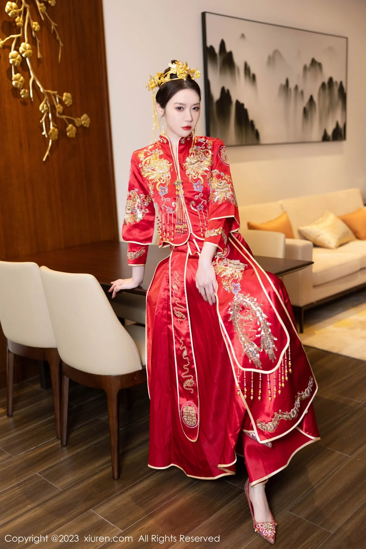 XiuRen第7766期_模特梦心玥性感红色中式婚服露红色薄透肚兜内衣撩人诱惑写真88P