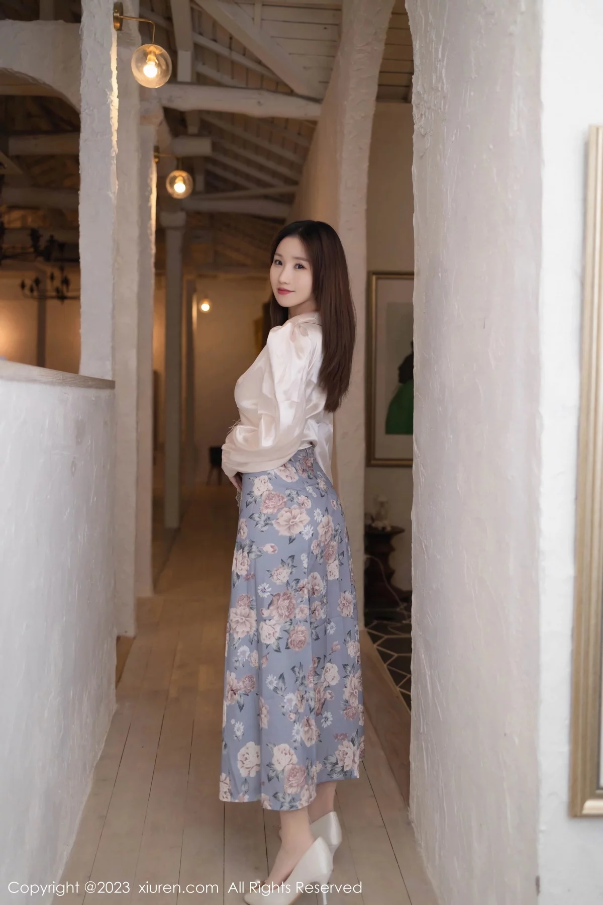XiuRen第7770期_模特Yada杏子半脱露性感轻透内衣配超薄肉丝秀曼妙身姿诱惑写真84P