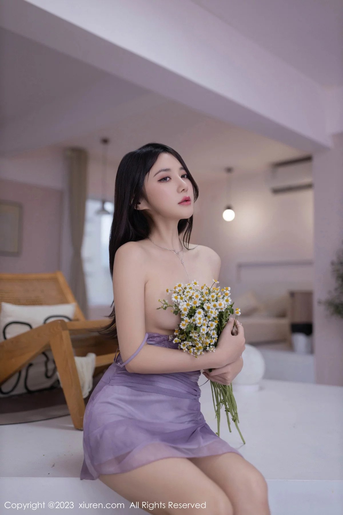 XiuRen第7786期_模特鱼子酱Fish性感紫色吊带连衣短裙半脱秀曼妙身姿诱惑写真80P