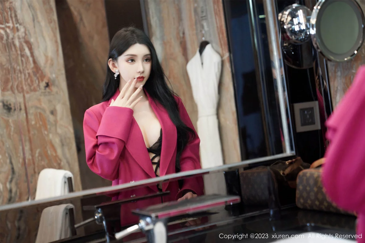 XiuRen第7787期_女神周于希Sally性感黑色蕾丝情趣内衣配超薄黑丝极致魅惑写真109P