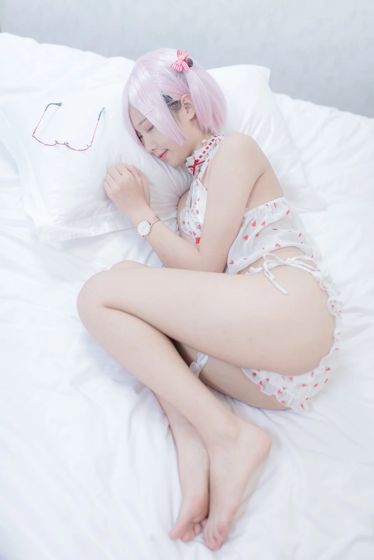Coser美女羽天shine猫耳妹妹主题性感两套薄透学妹制服配白丝袜迷人诱惑写真130P
