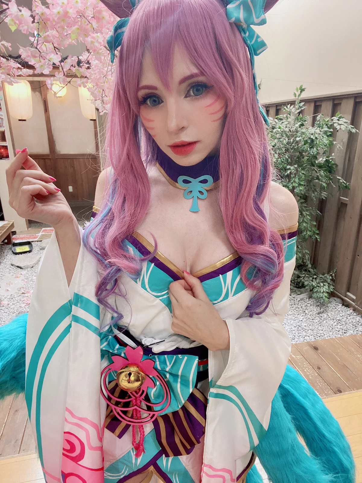 爱尔兰萝莉美女Peach Milky阿狸英雄联盟主题性感多套服饰系列秀完美身材诱惑写真142P