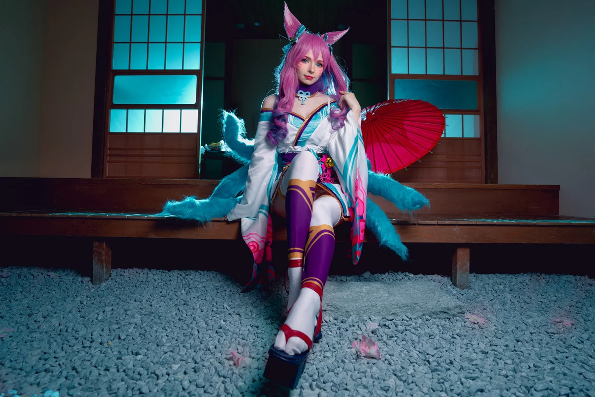 爱尔兰萝莉美女Peach Milky阿狸英雄联盟主题性感多套服饰系列秀完美身材诱惑写真142P