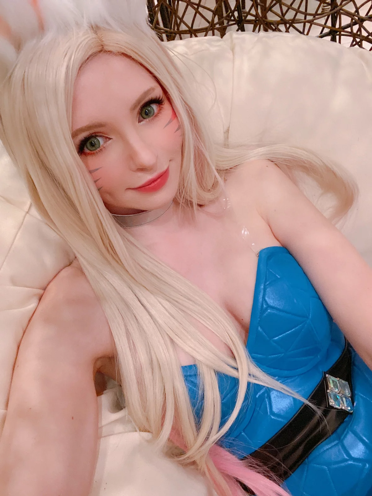爱尔兰萝莉美女Peach Milky阿狸英雄联盟主题性感多套服饰系列秀完美身材诱惑写真142P