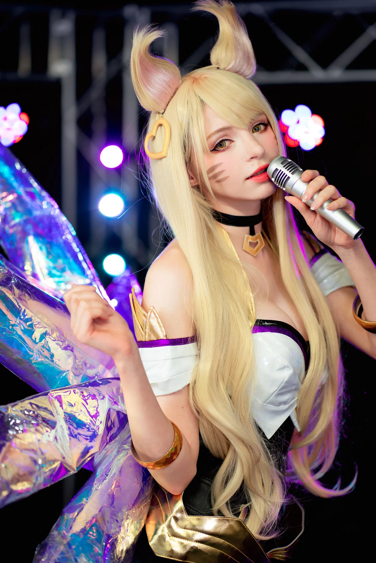 爱尔兰萝莉美女Peach Milky阿狸英雄联盟主题性感多套服饰系列秀完美身材诱惑写真142P