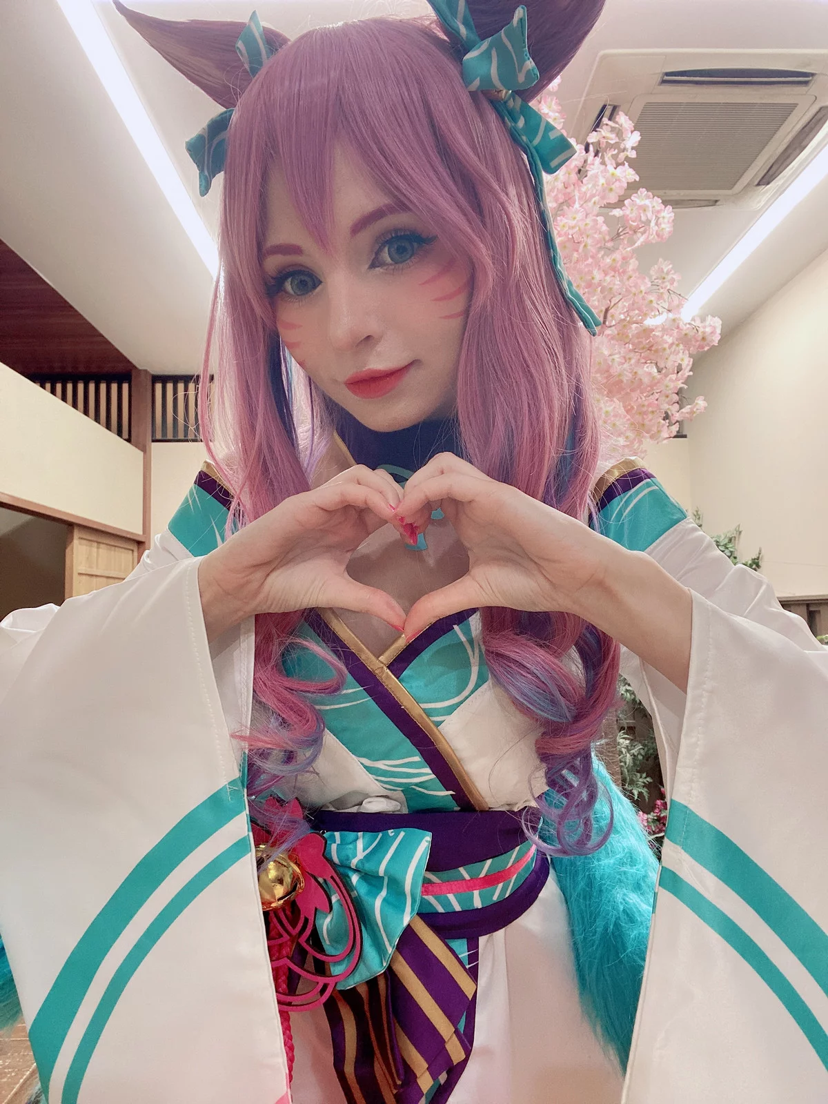 爱尔兰萝莉美女Peach Milky阿狸英雄联盟主题性感多套服饰系列秀完美身材诱惑写真142P