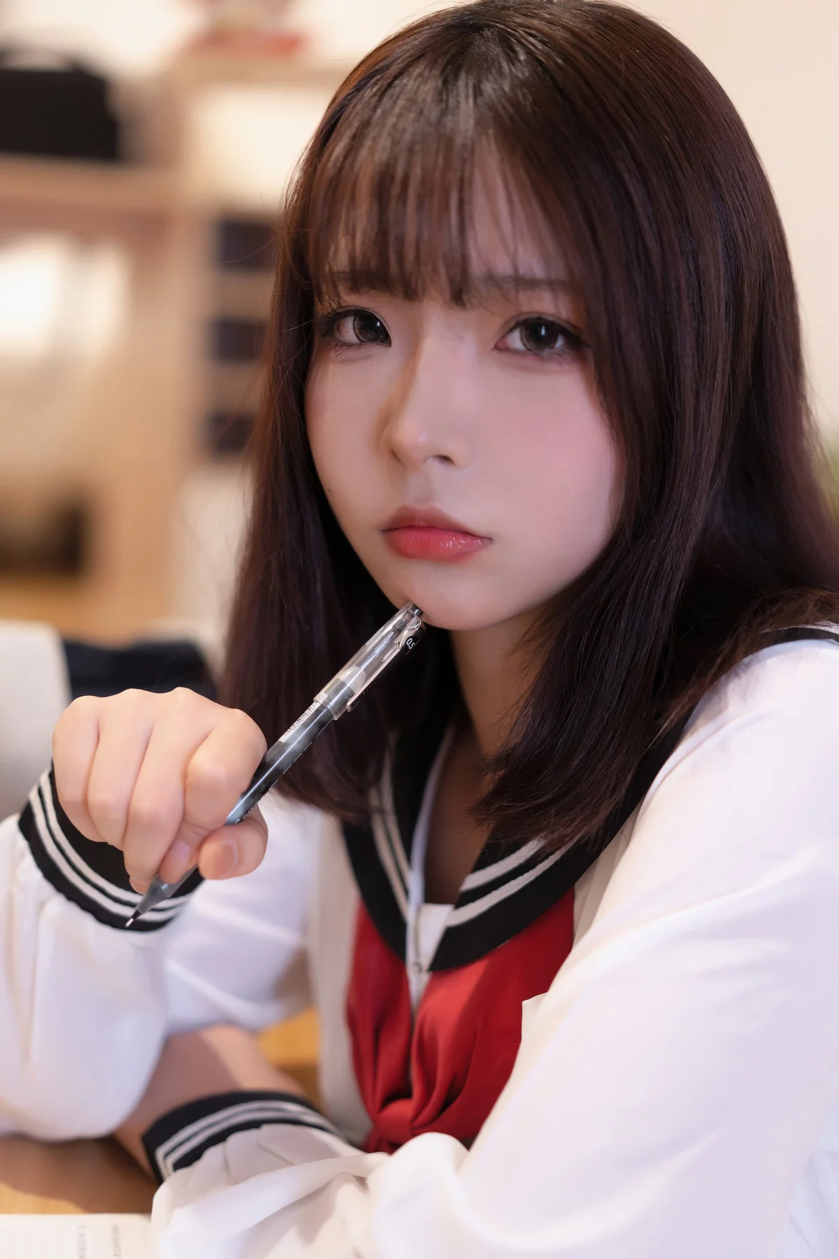 网络美女yuuhui玉汇约会我的女学生主题脱学妹制服露白色内衣秀丰满身材诱惑写真101P