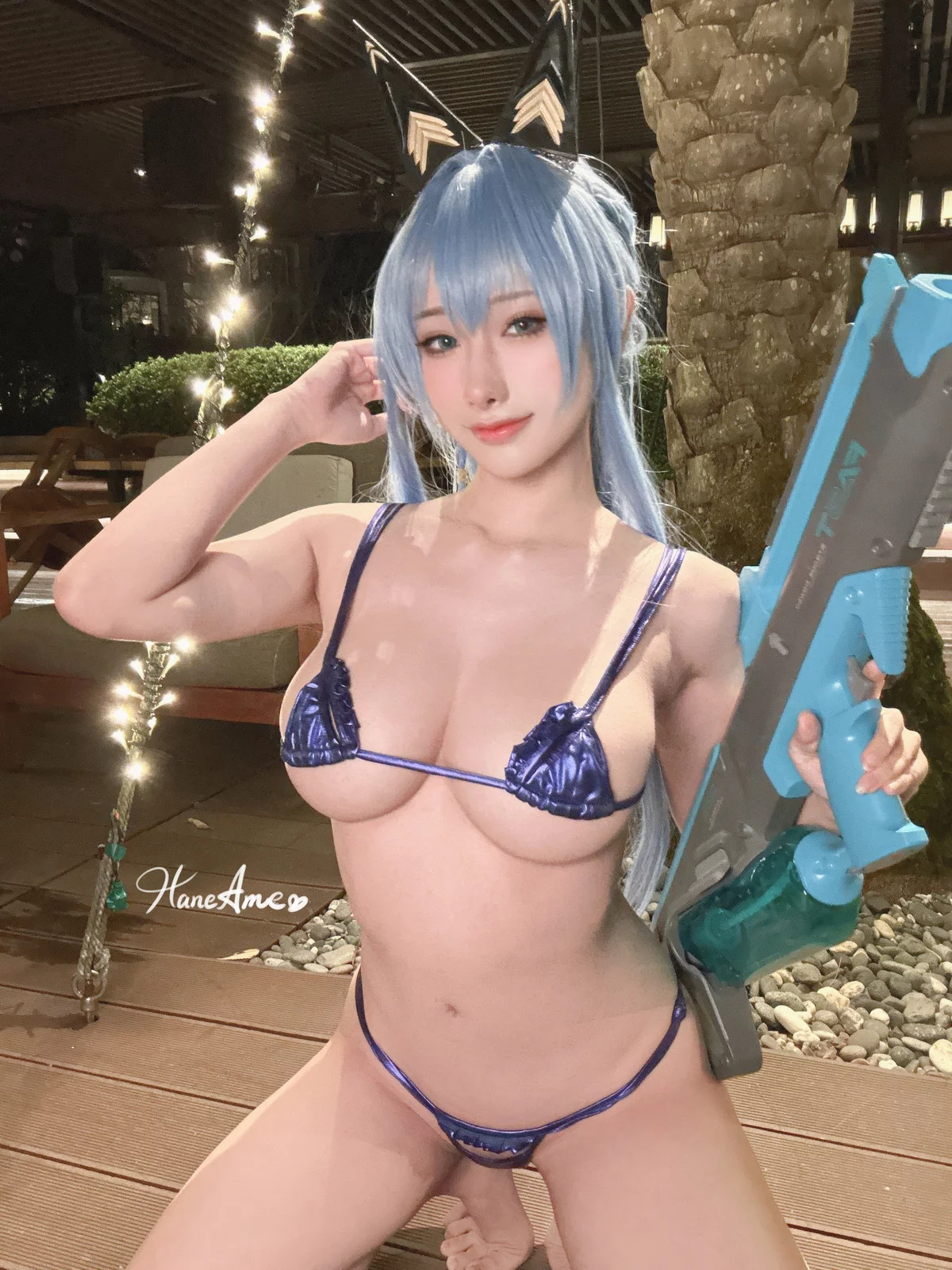 Coser美女雨波_HaneAme海伦夏日泳裝主题户外性感深蓝比基尼秀丰满身材诱惑写真47P