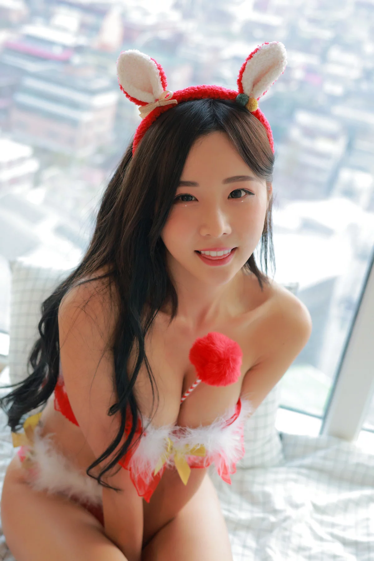 韩国美女模特Habin内衣和视频01主题绒毛红色内衣+性感女仆装秀完美身材诱惑写真59P