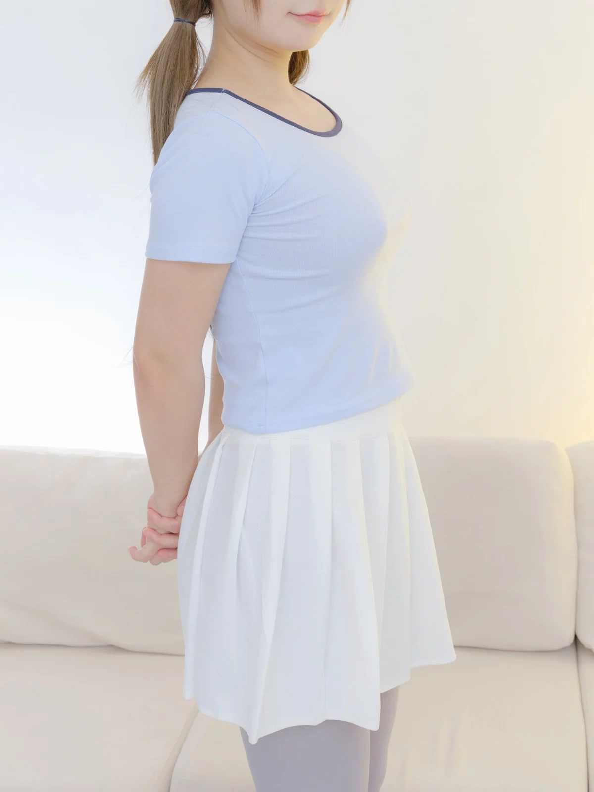 萝莉写真机构森萝财团Sia试拍主题私房多套性感服饰配超薄无内灰丝秀翘臀诱惑写真148P