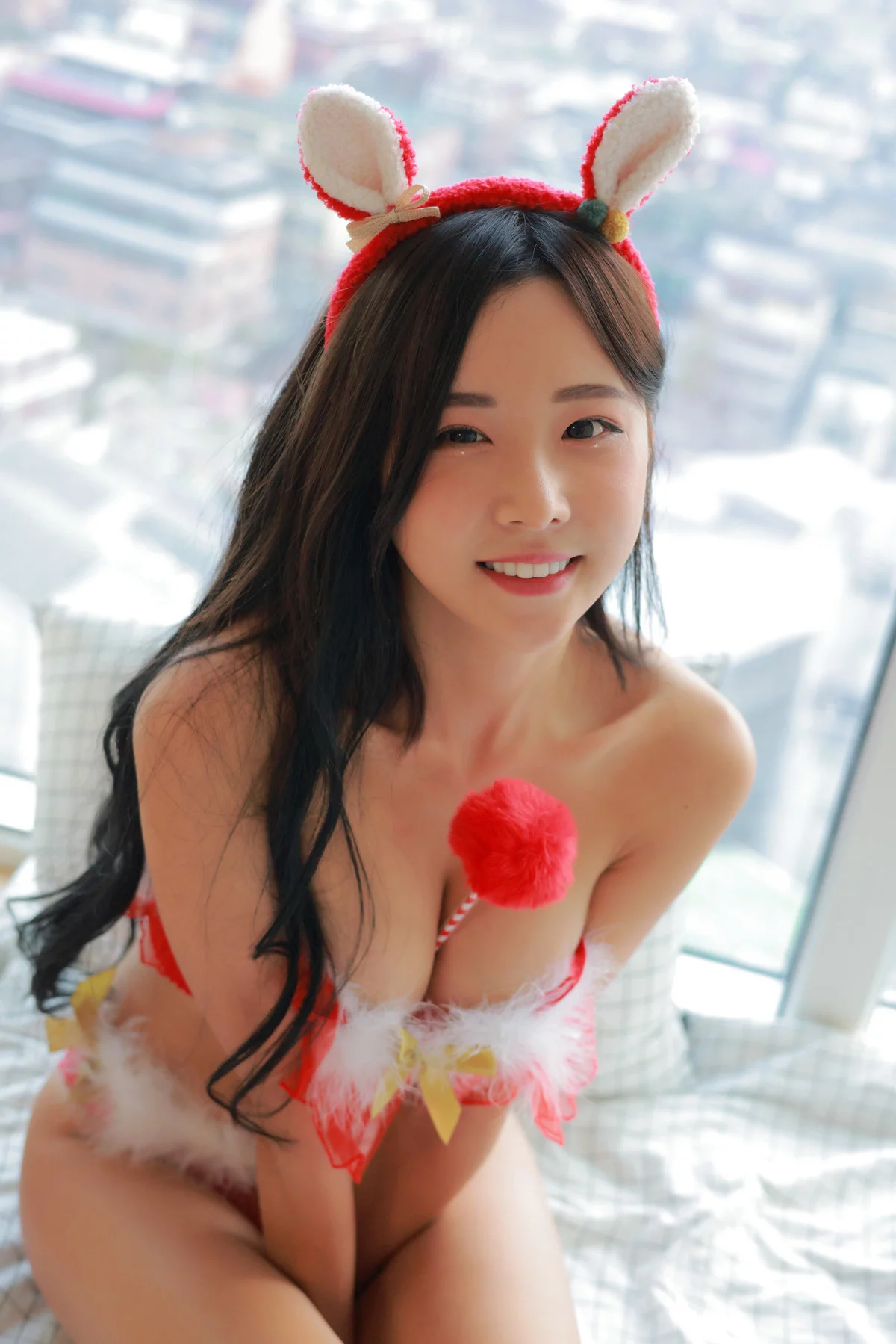 韩国美女模特Habin内衣和视频01主题绒毛红色内衣+性感女仆装秀完美身材诱惑写真59P