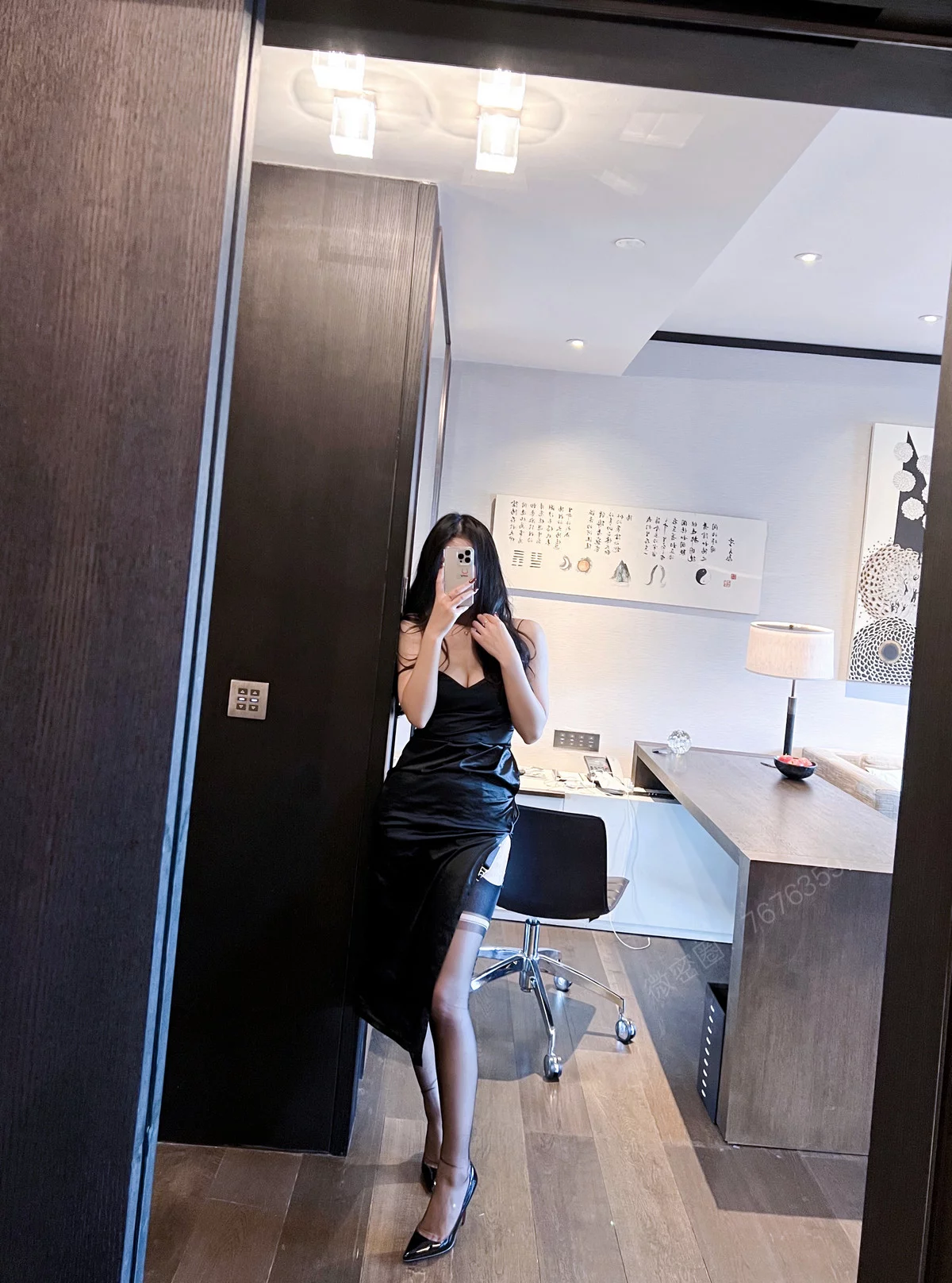 网络美女安乔乔儿cervin无弹力主题性感黑色内衣配黑丝吊袜秀完美身材诱惑写真109P