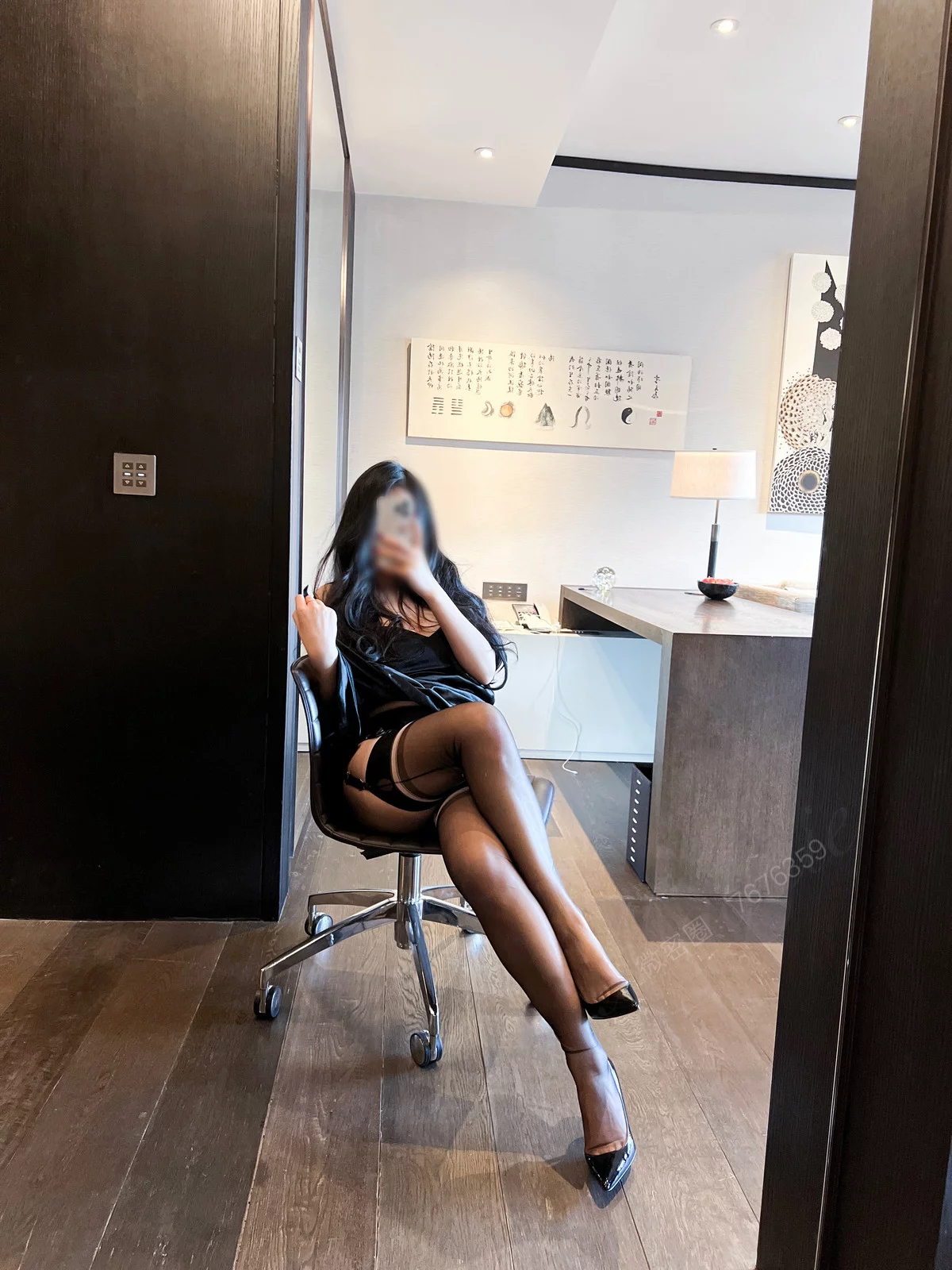 网络美女安乔乔儿cervin无弹力主题性感黑色内衣配黑丝吊袜秀完美身材诱惑写真109P