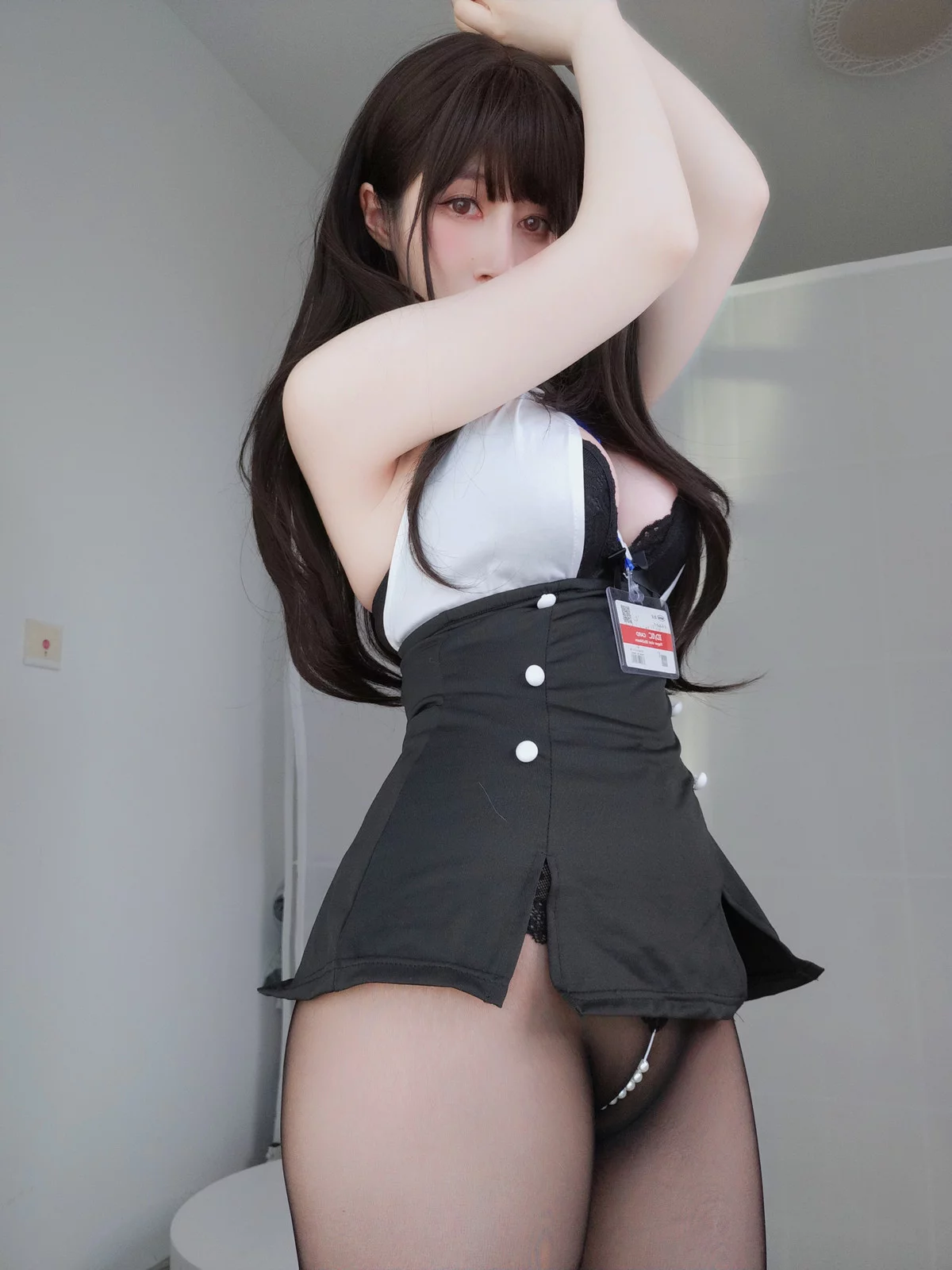 Coser小姐姐白银珍珠秘书主题脱OL制服露性感黑色蕾丝内衣配超薄黑丝诱惑写真168P