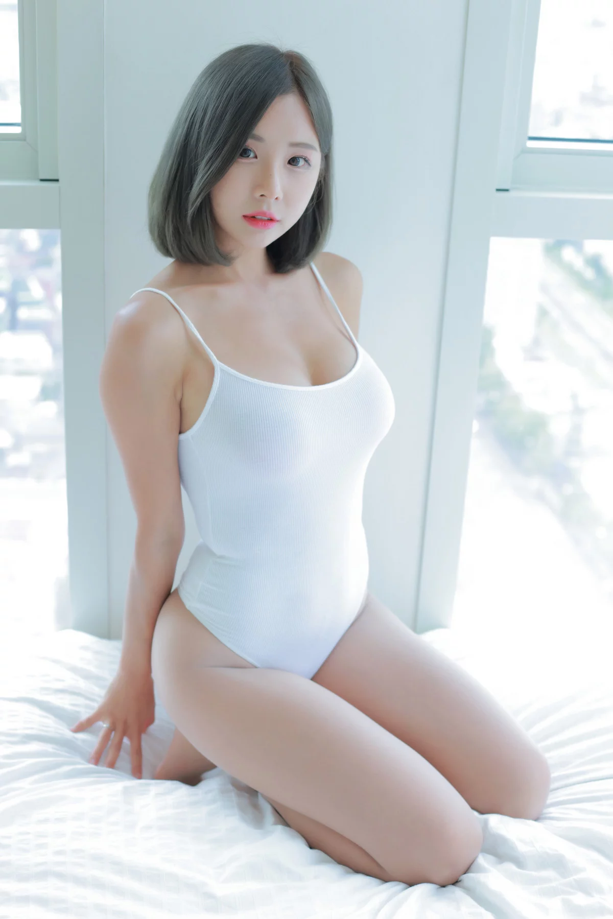 韩国美女模特Habin内衣和视频05主题性感白色内衣+白色连体衣秀丰满身材诱惑写真92P