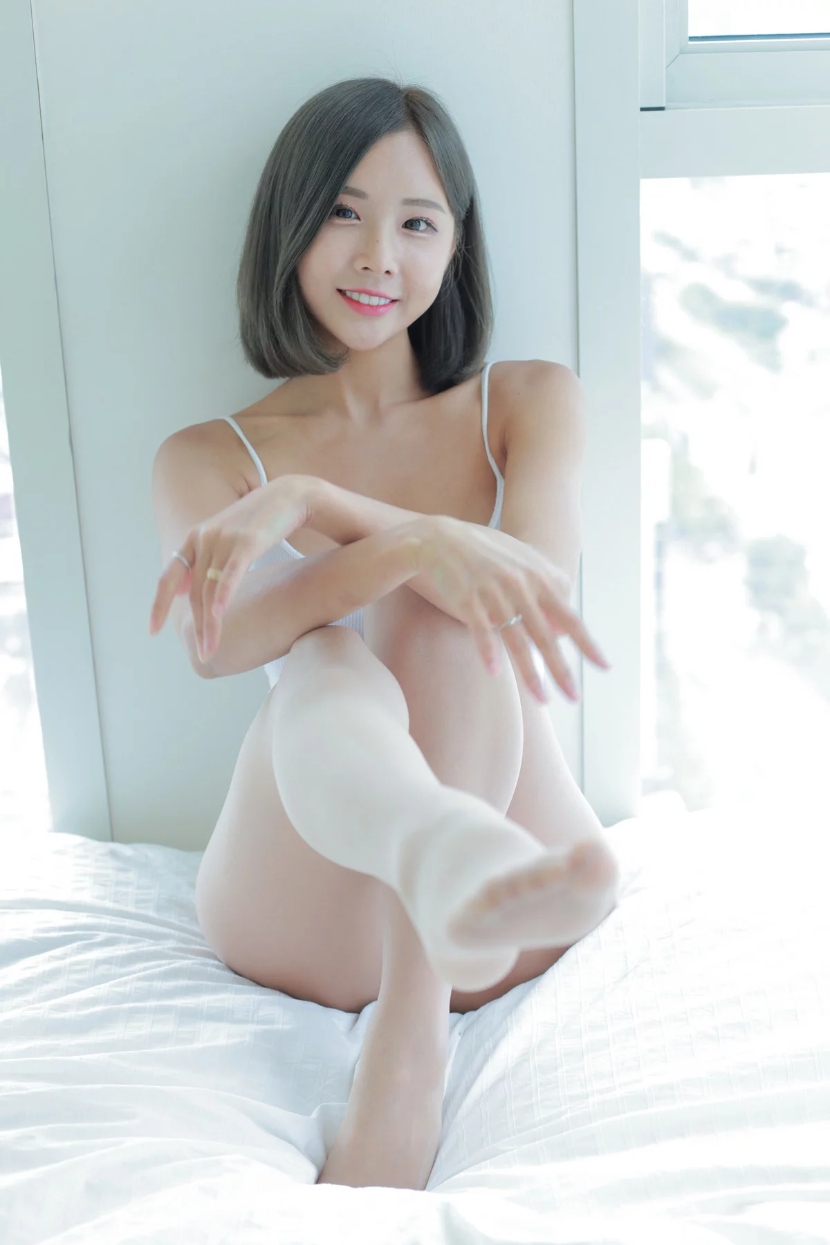 韩国美女模特Habin内衣和视频05主题性感白色内衣+白色连体衣秀丰满身材诱惑写真92P