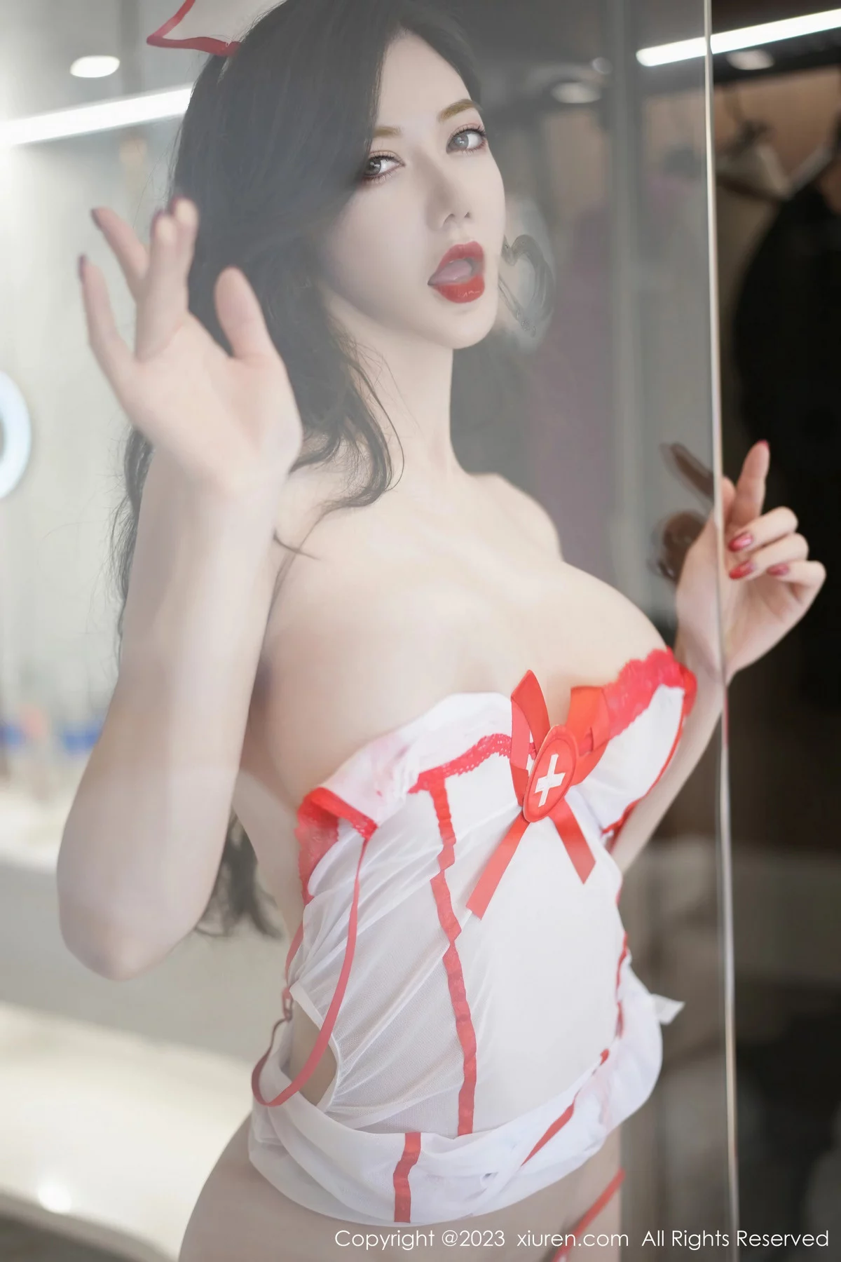 XiuRen第7849期_女神心妍小公主性感白色轻透情趣护士服秀丰满身材惹火诱惑写真68P