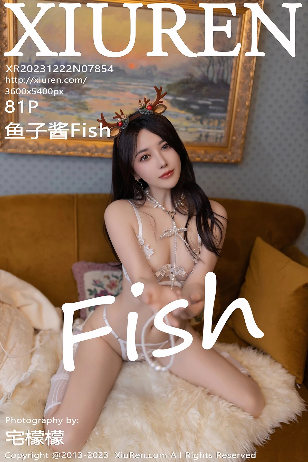 XiuRen第7854期_模特鱼子酱Fish圣诞主题脱红色短裙露白色轻透内衣撩人诱惑写真81P