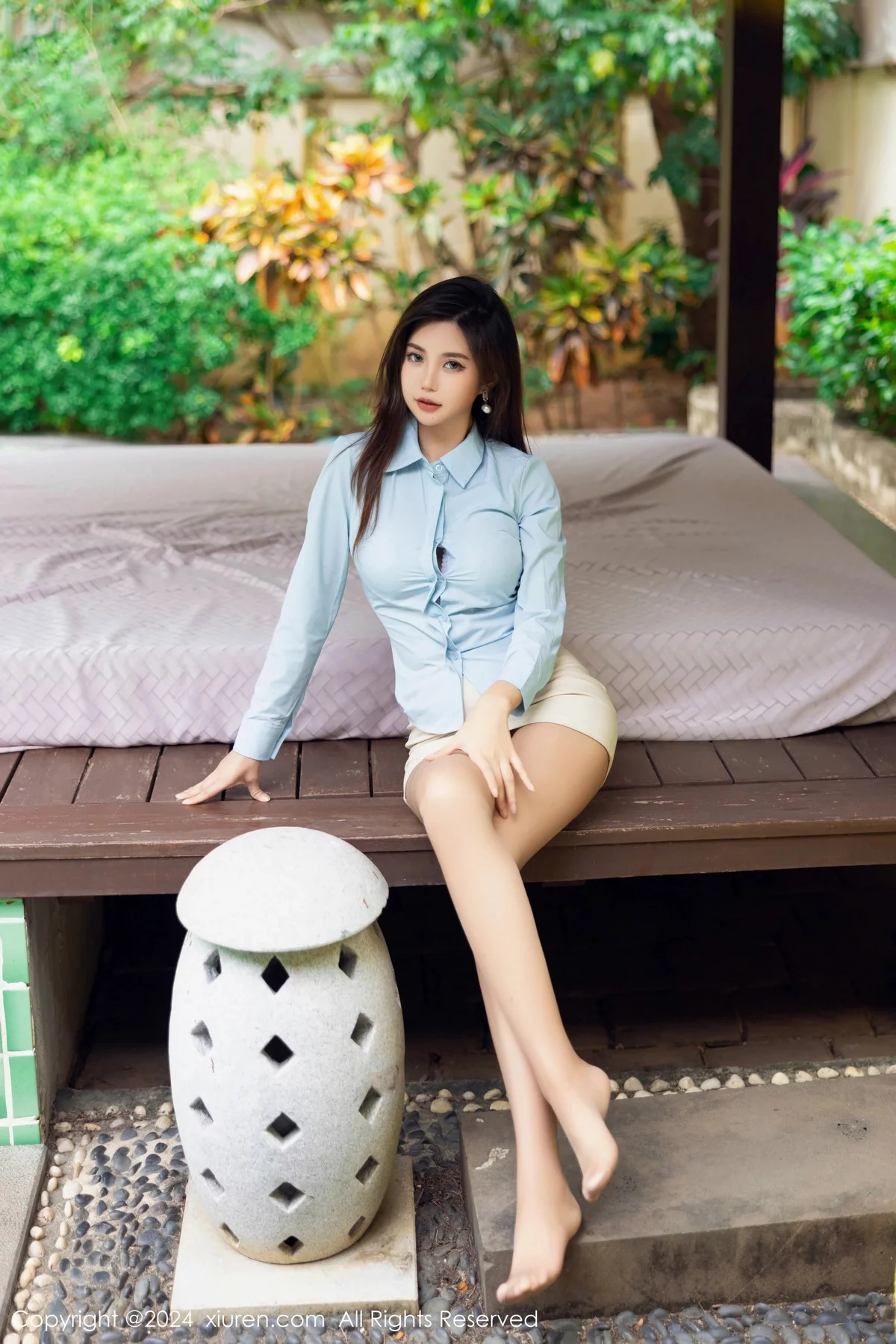 [XiuRen秀人网]No.8094_女神绮里嘉ula性感白色蕾丝内衣配超薄肉丝秀曼妙身姿诱惑写真98P