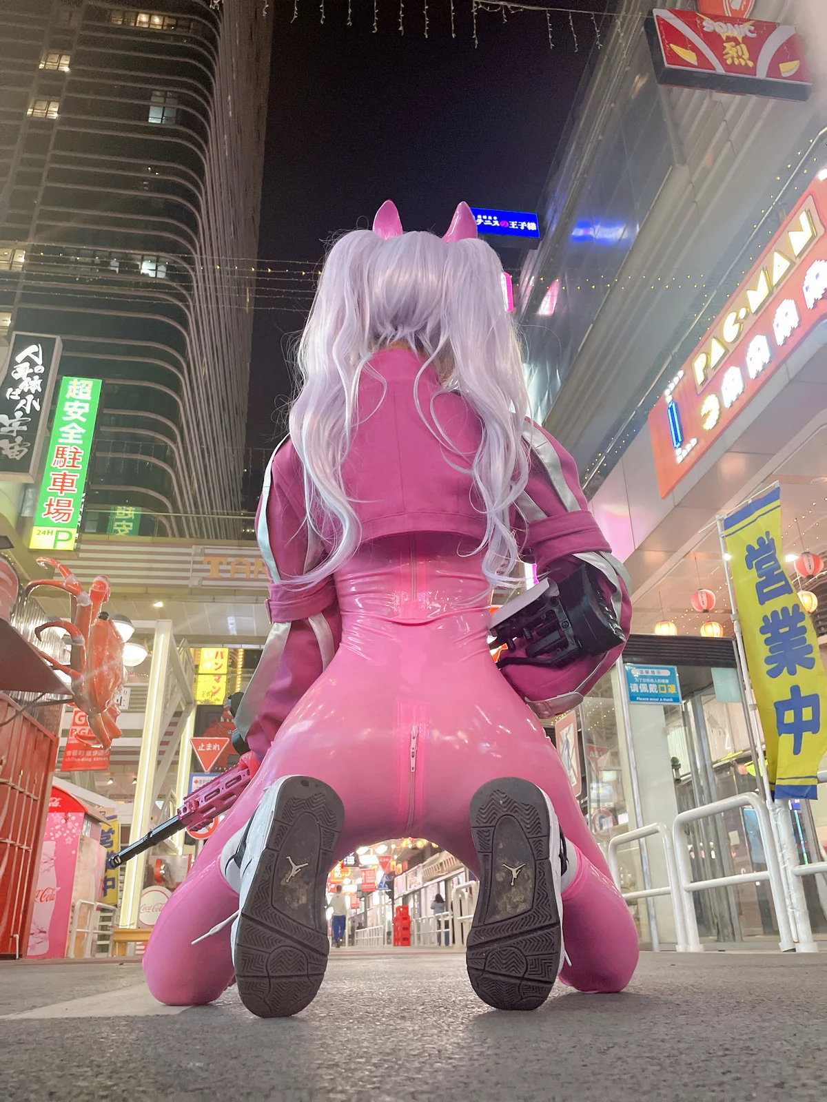 阳光美少女萌芽儿o0爱丽丝主题户外性感粉红连体衣紧身秀凹凸身材撩人诱惑写真108P