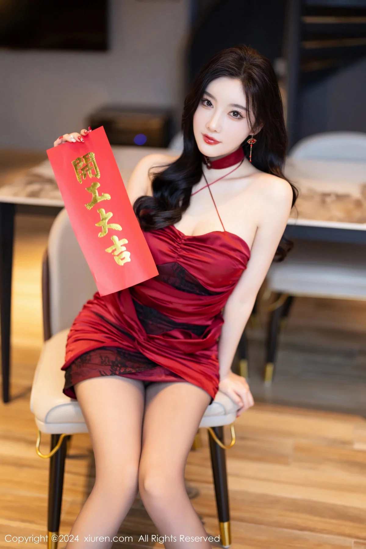 [XiuRen秀人网]No.8103_女神杨晨晨Yome性感连衣短裙+红色蕾丝内衣秀完美身材诱惑写真85P