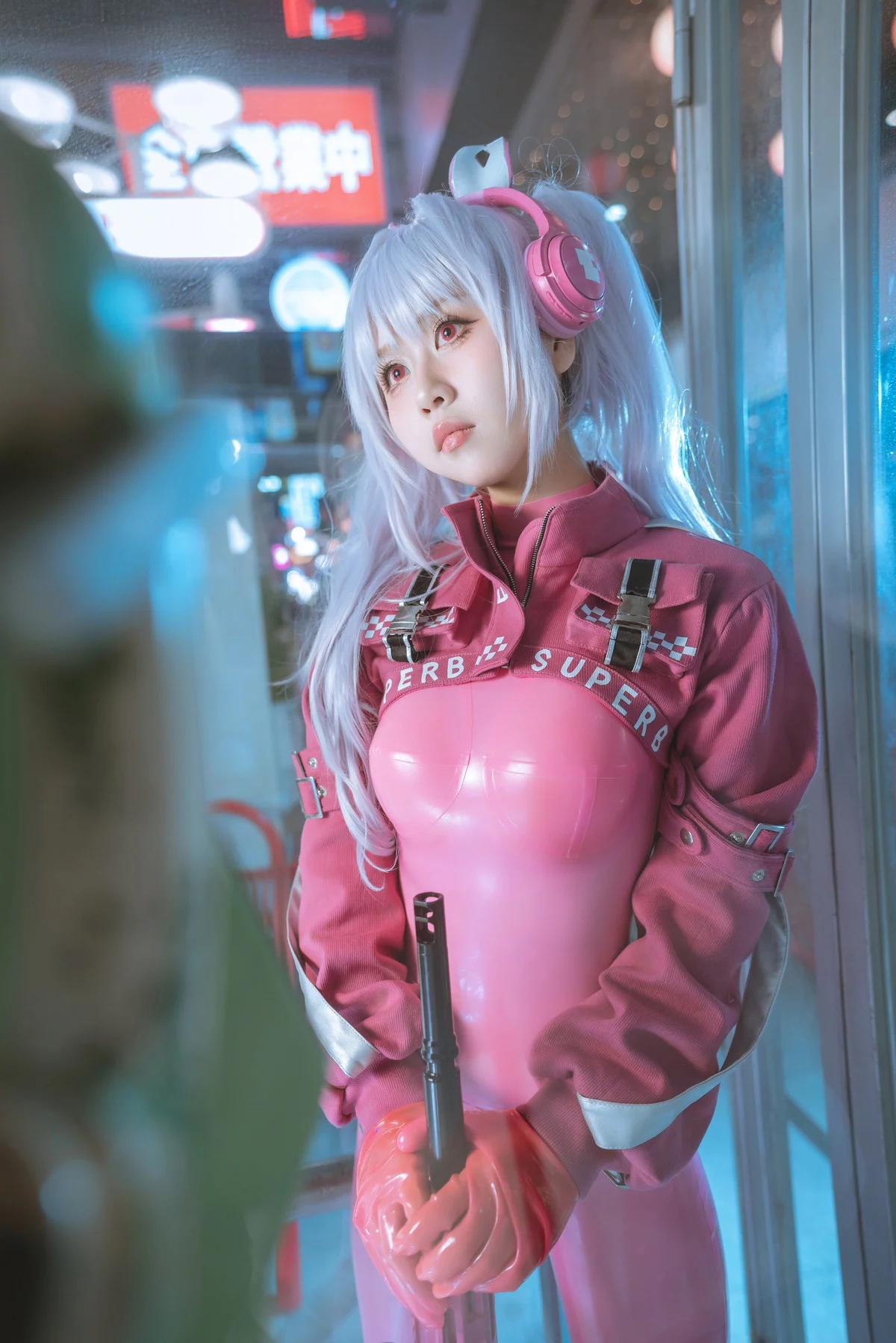 阳光美少女萌芽儿o0爱丽丝主题户外性感粉红连体衣紧身秀凹凸身材撩人诱惑写真108P
