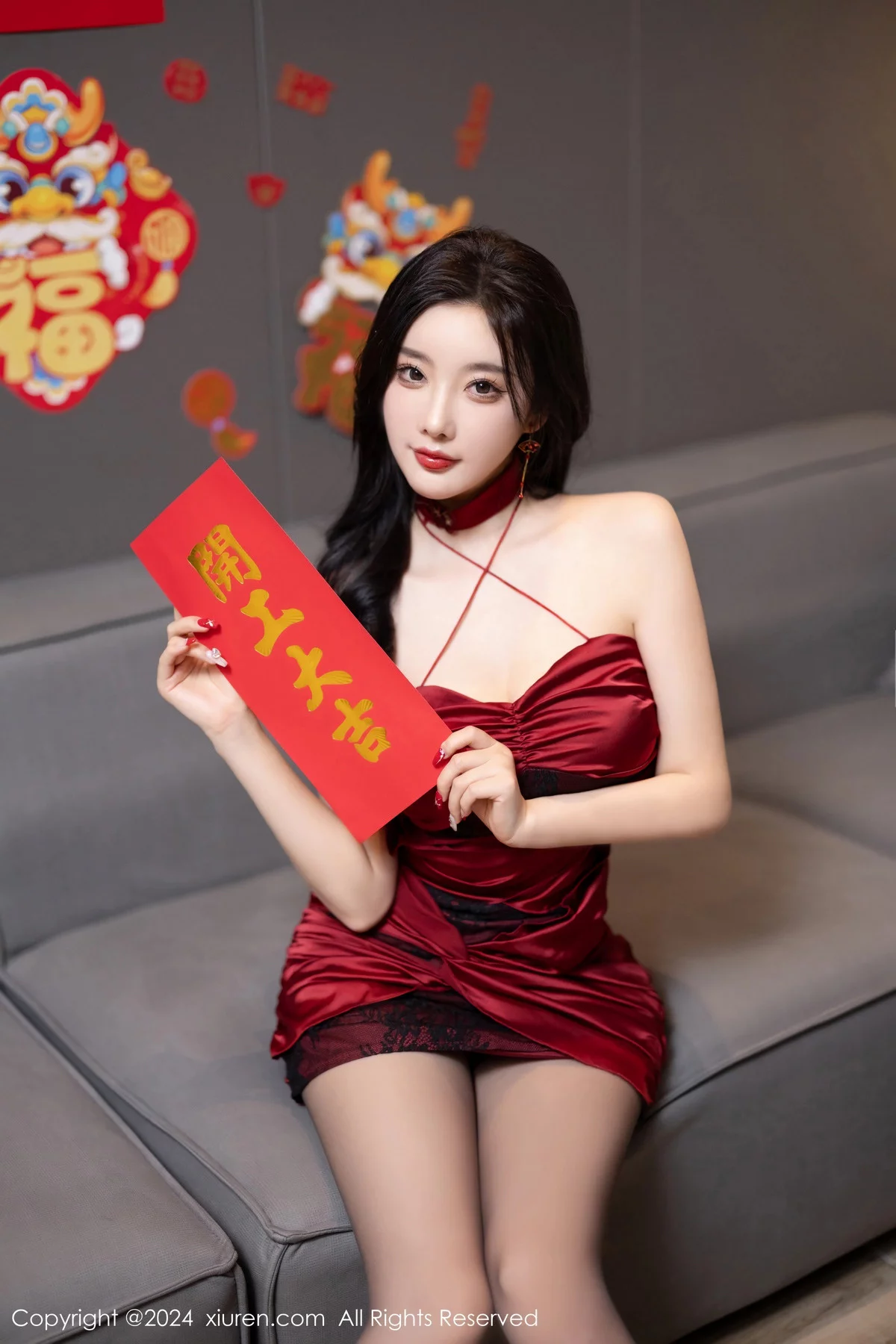 [XiuRen秀人网]No.8103_女神杨晨晨Yome性感连衣短裙+红色蕾丝内衣秀完美身材诱惑写真85P
