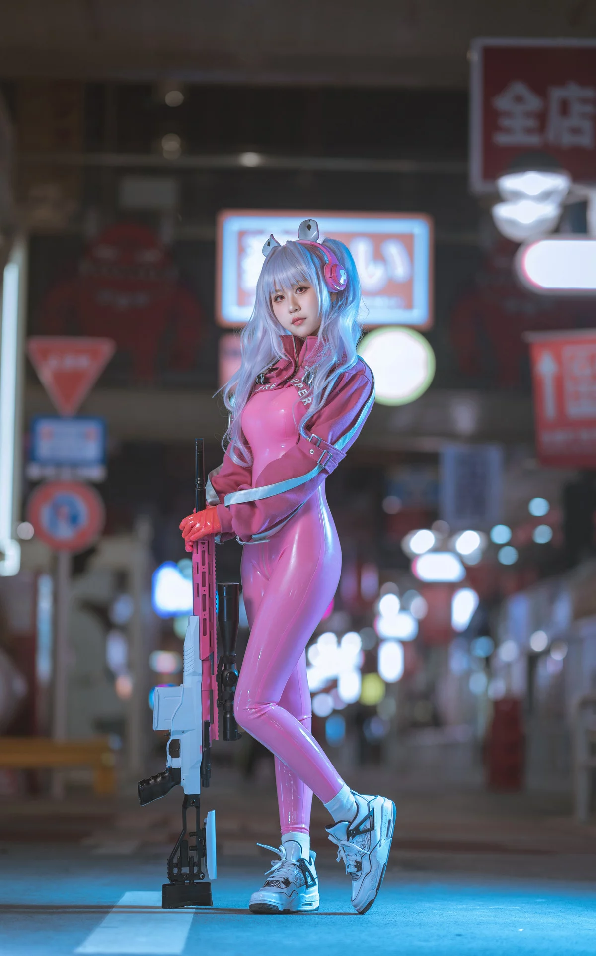 阳光美少女萌芽儿o0爱丽丝主题户外性感粉红连体衣紧身秀凹凸身材撩人诱惑写真108P