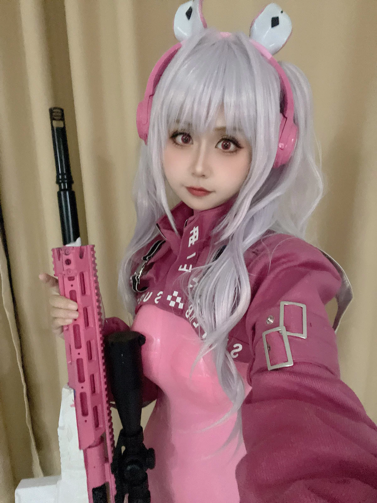 阳光美少女萌芽儿o0爱丽丝主题户外性感粉红连体衣紧身秀凹凸身材撩人诱惑写真108P
