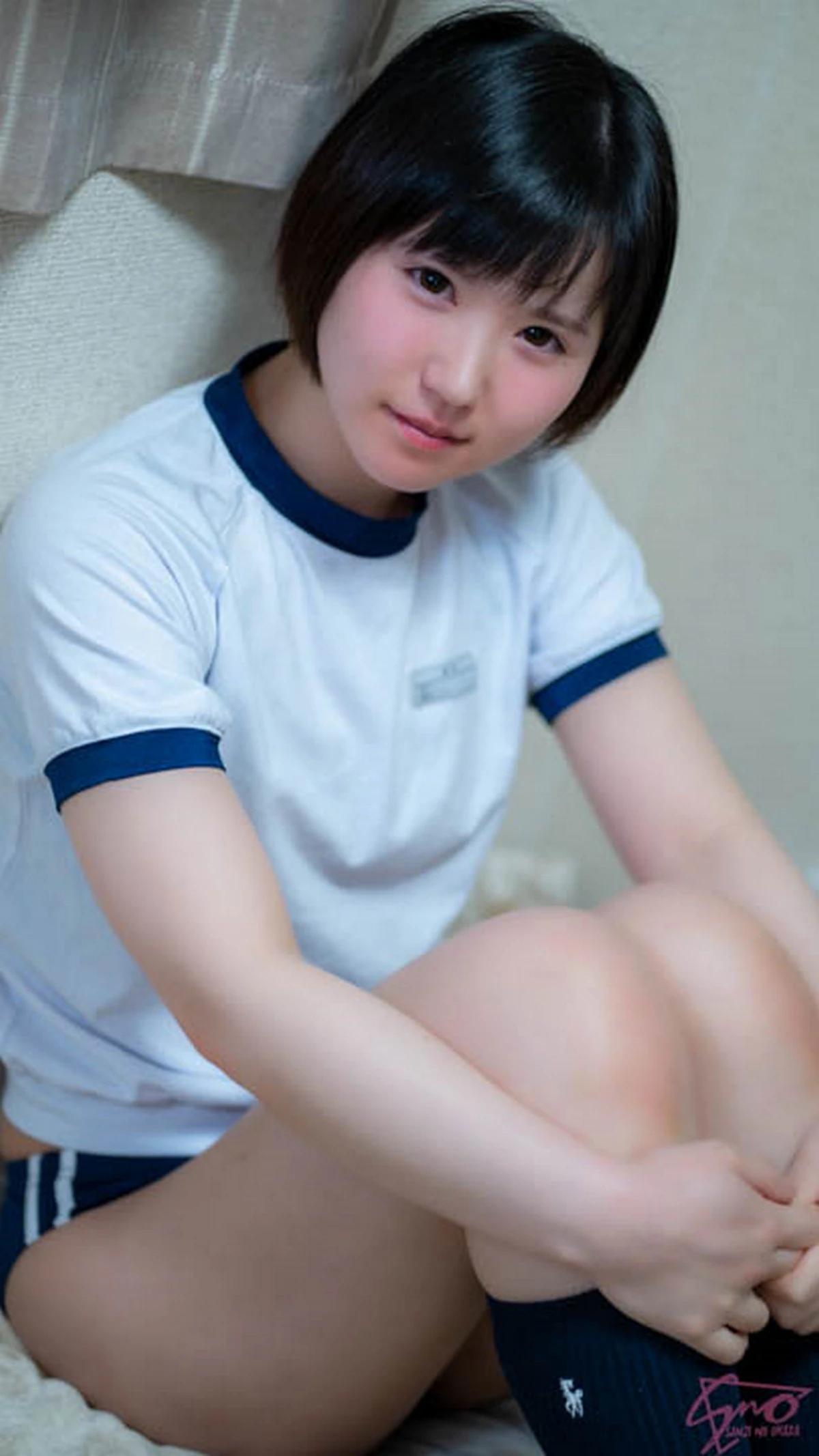 网络美女软妹摇摇乐彩色服饰主题私房性感三点式粉红皮质内衣配丝袜秀美腿诱惑写真134P
