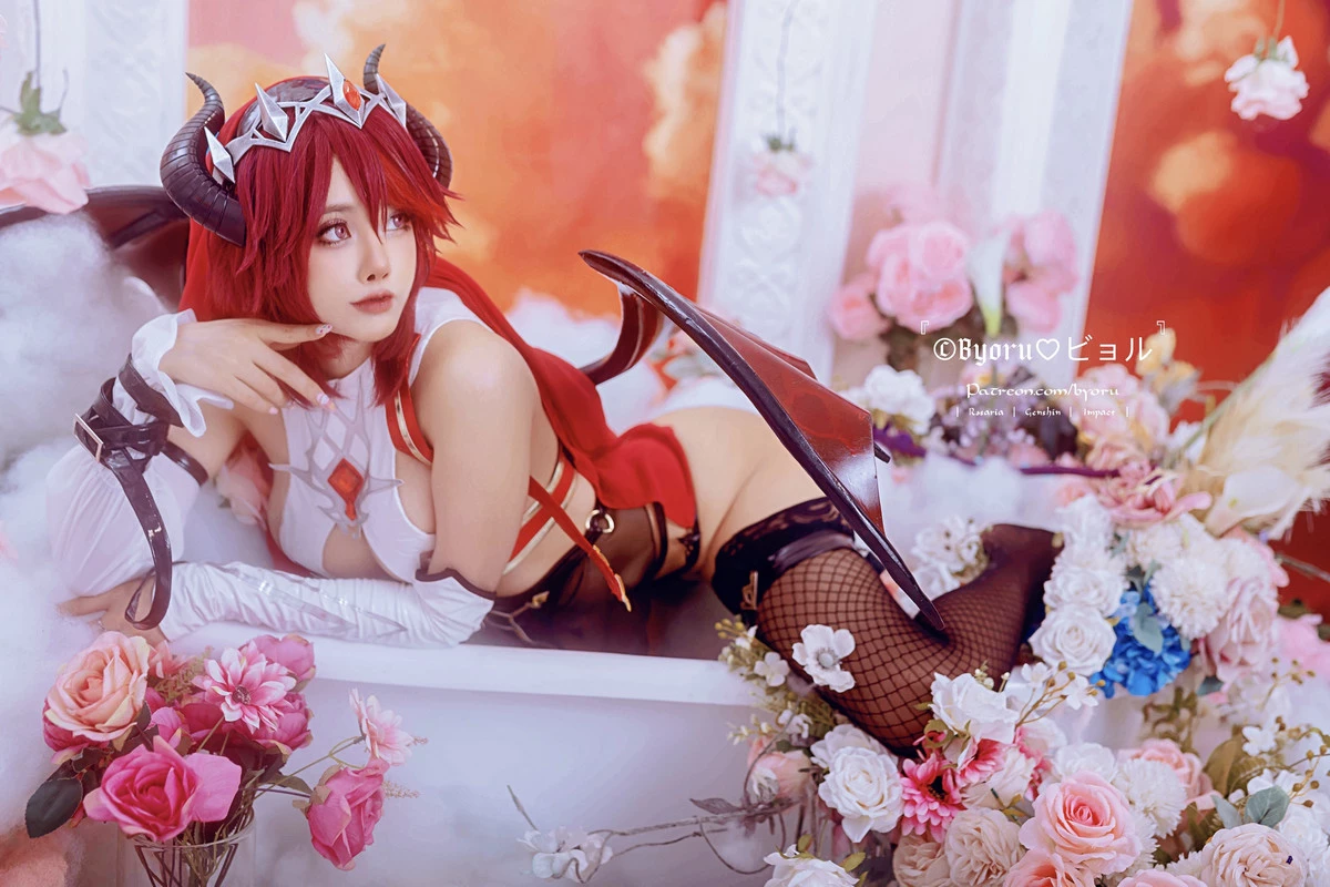 日本性感萝莉Byoru-Rosaria主题恶魔装扮性感情趣服饰配黑丝网袜秀惹火身材极致诱惑写真33P