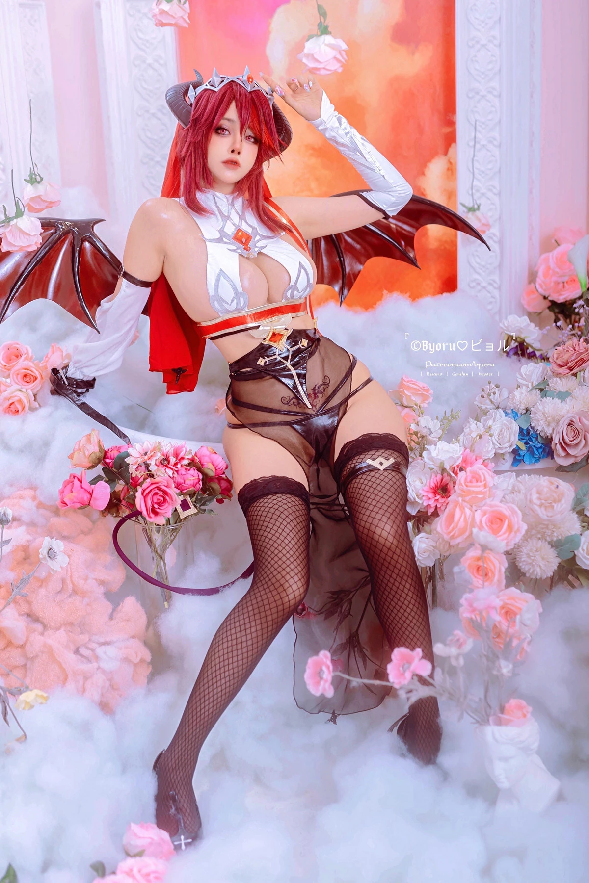 日本性感萝莉Byoru-Rosaria主题恶魔装扮性感情趣服饰配黑丝网袜秀惹火身材极致诱惑写真33P