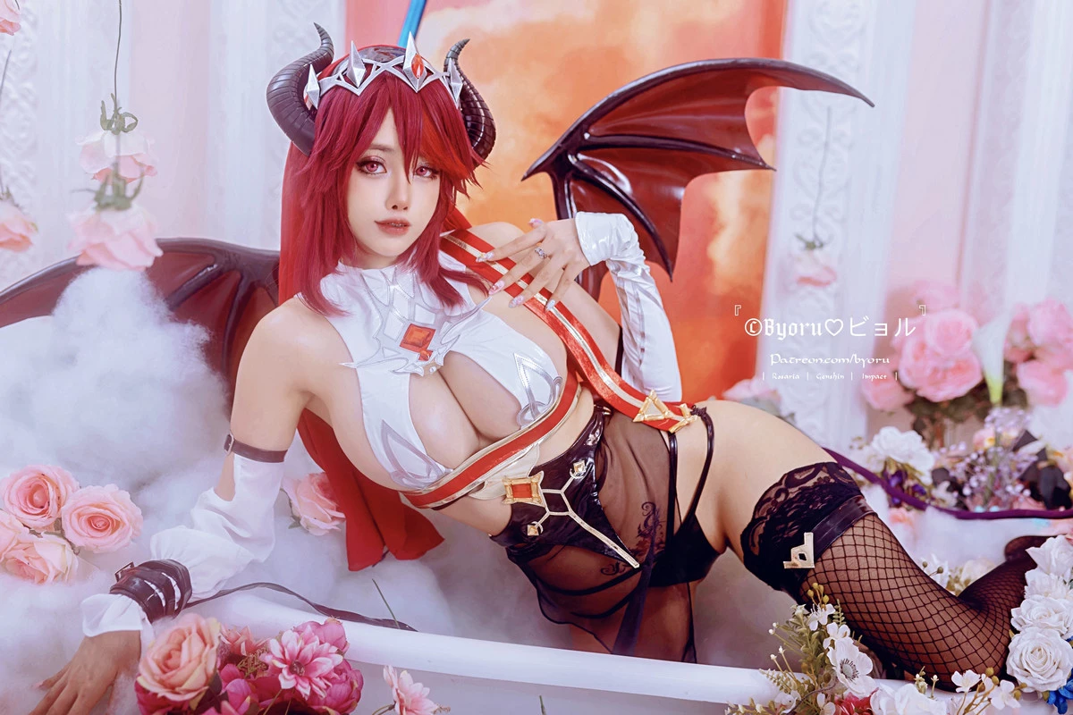 日本性感萝莉Byoru-Rosaria主题恶魔装扮性感情趣服饰配黑丝网袜秀惹火身材极致诱惑写真33P