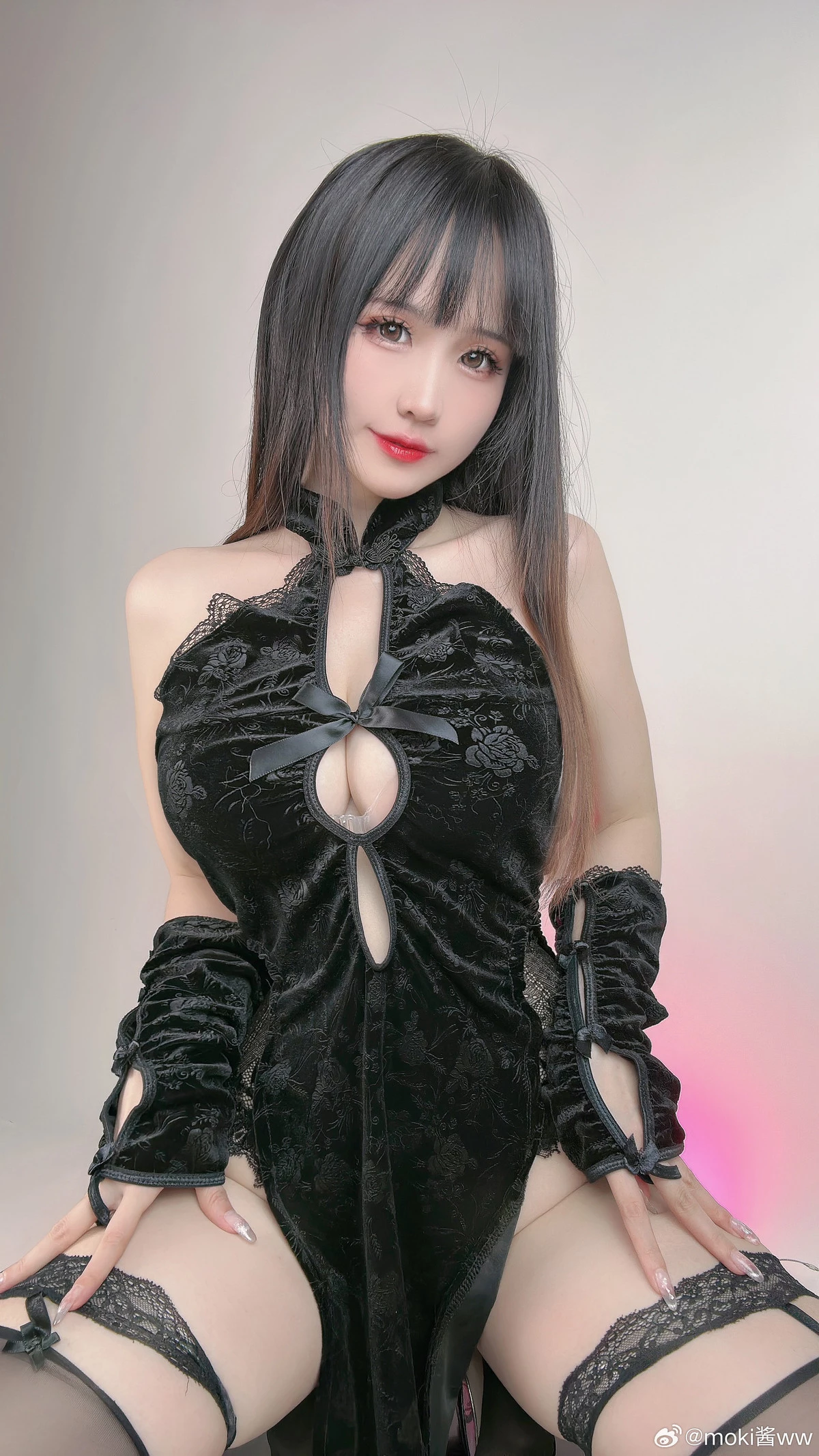网络美女miko酱ww微博付费合集1主题性感蜘蛛侠服饰+内衣系列秀完美身材迷人诱惑写真360P