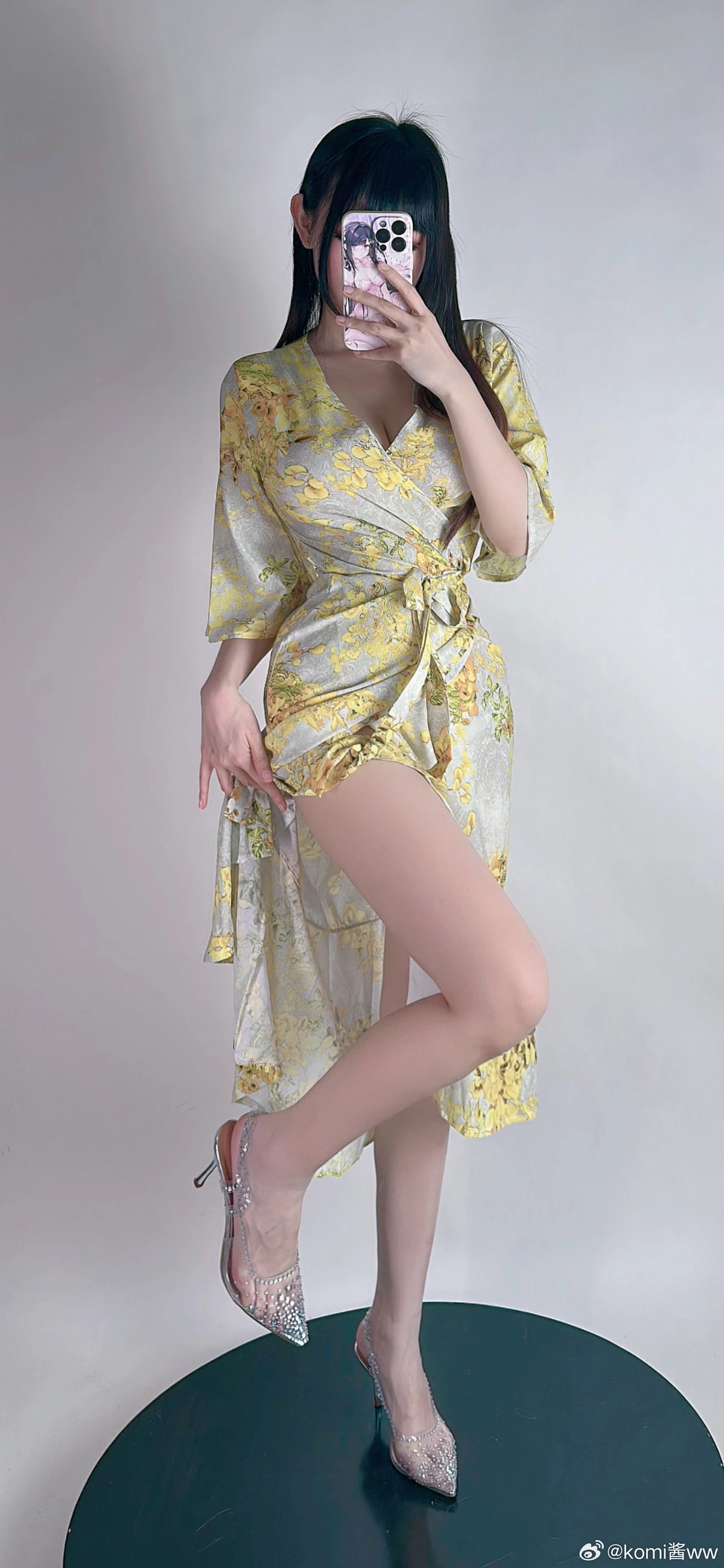 网络美女miko酱ww微博付费合集1主题性感蜘蛛侠服饰+内衣系列秀完美身材迷人诱惑写真360P