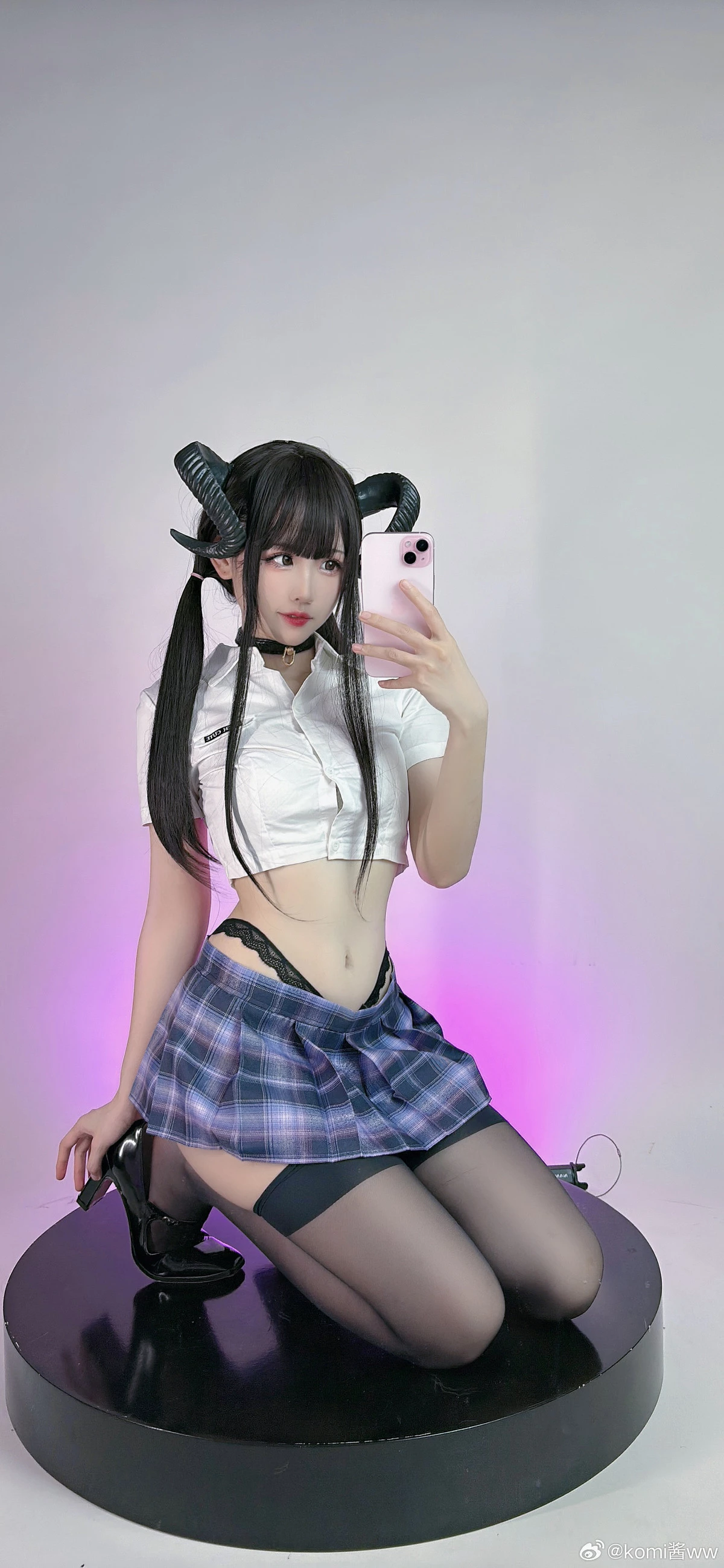 网络美女miko酱ww微博付费合集1主题性感蜘蛛侠服饰+内衣系列秀完美身材迷人诱惑写真360P