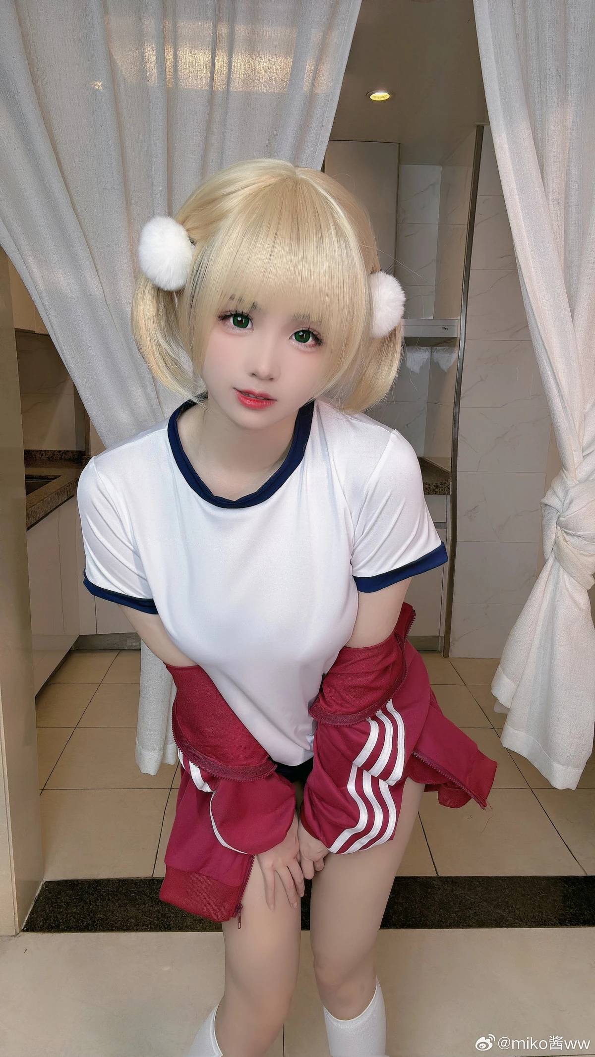 网络美女miko酱ww微博付费合集1主题性感蜘蛛侠服饰+内衣系列秀完美身材迷人诱惑写真360P