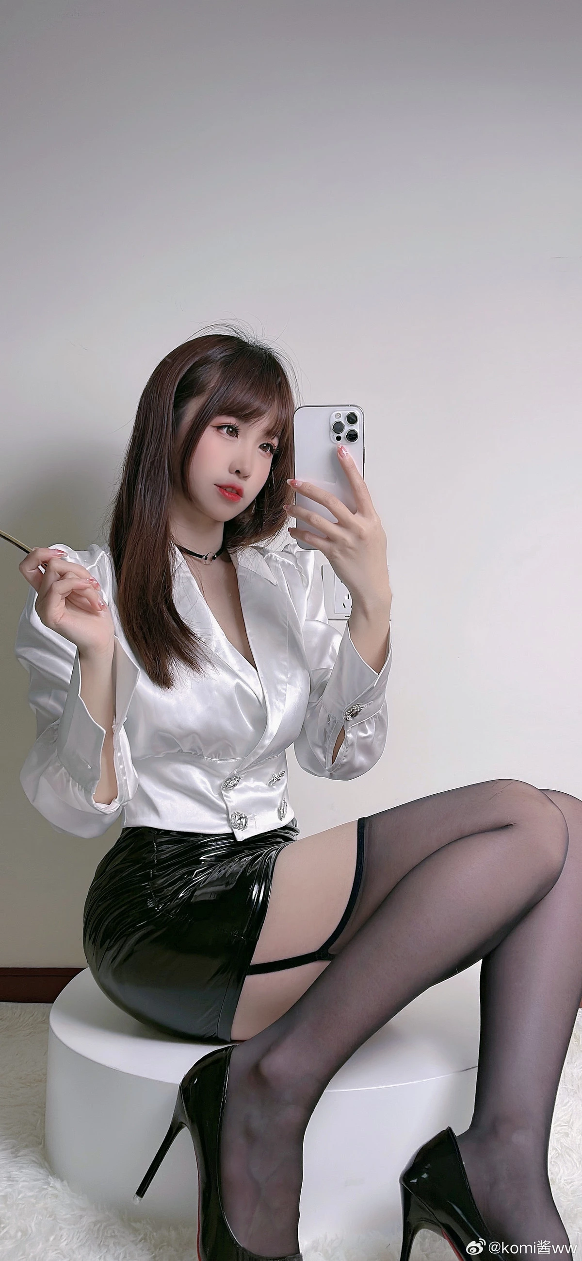 网络美女miko酱ww微博付费合集1主题性感蜘蛛侠服饰+内衣系列秀完美身材迷人诱惑写真360P