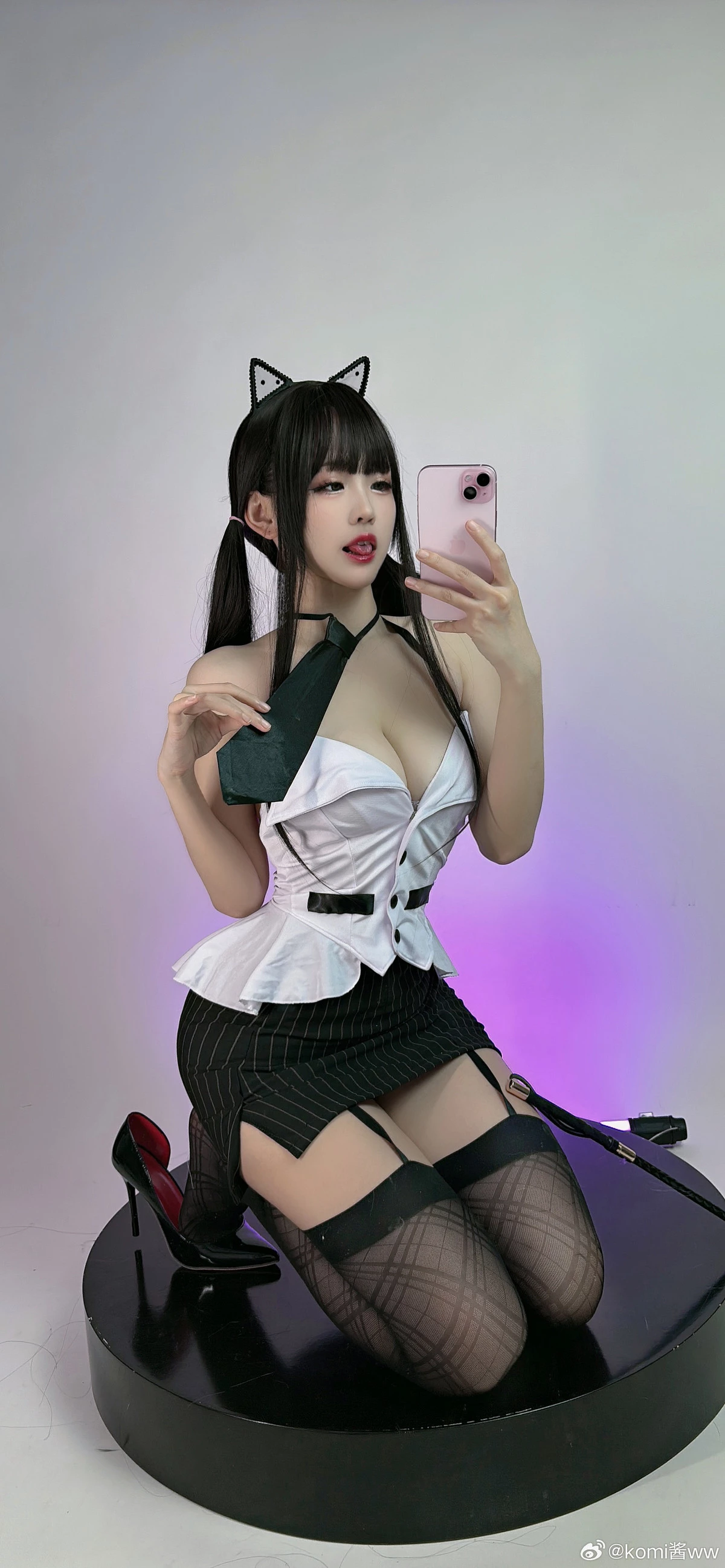 网络美女miko酱ww微博付费合集1主题性感蜘蛛侠服饰+内衣系列秀完美身材迷人诱惑写真360P