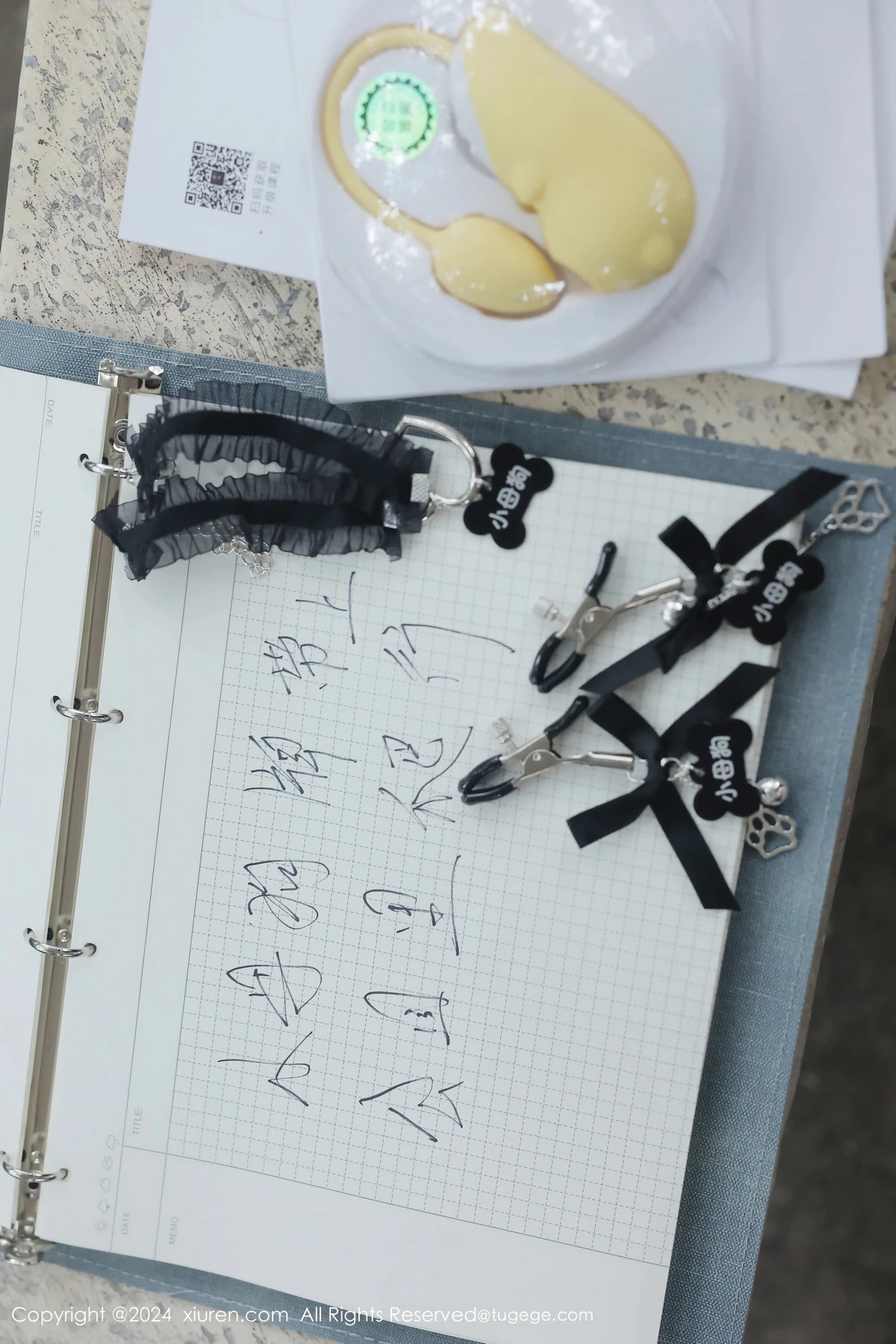 XiuRen第8335期_模特小薯条nienie户外性感学生运动装露超薄肉丝撩人诱惑写真88P