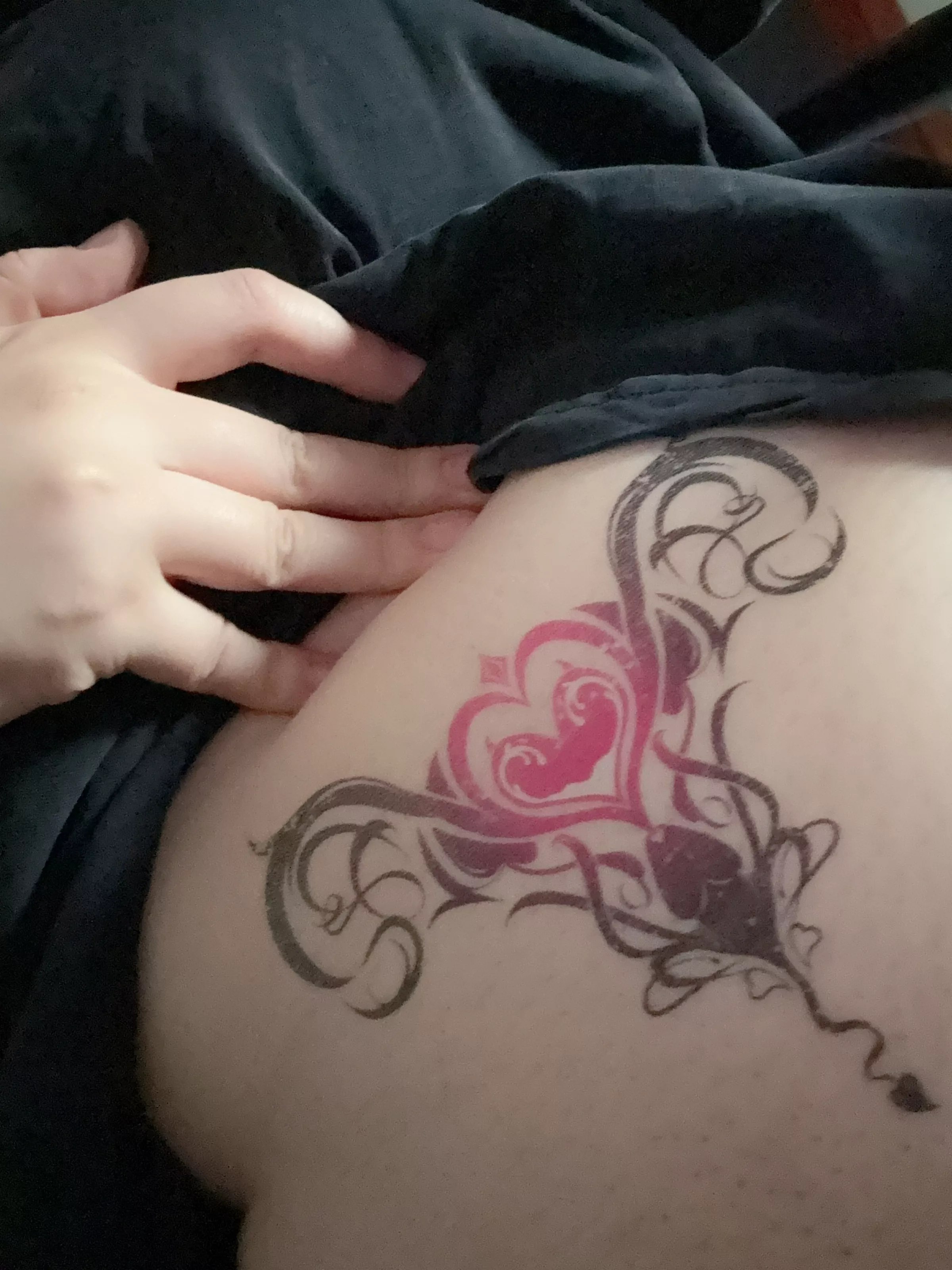 网络美女皮皮奶可可爱了啦赛博魅魔主题性感紫色皮质情趣服饰秀丰满身材惹火诱惑写真100P