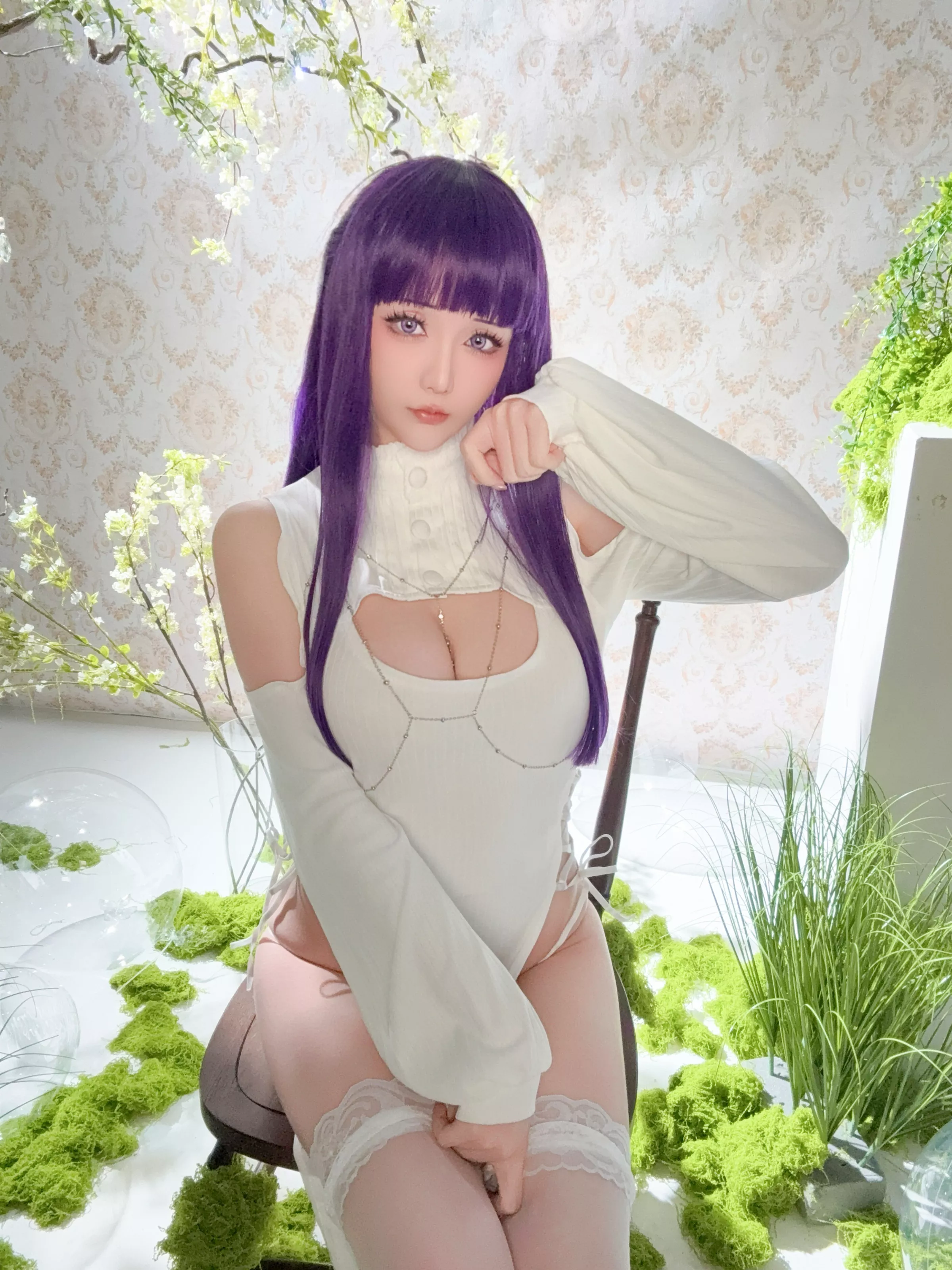 Coser小姐姐星之迟迟25年3月计划E菲伦同人主题白色旗袍配白丝袜秀完美身材性感写真67P