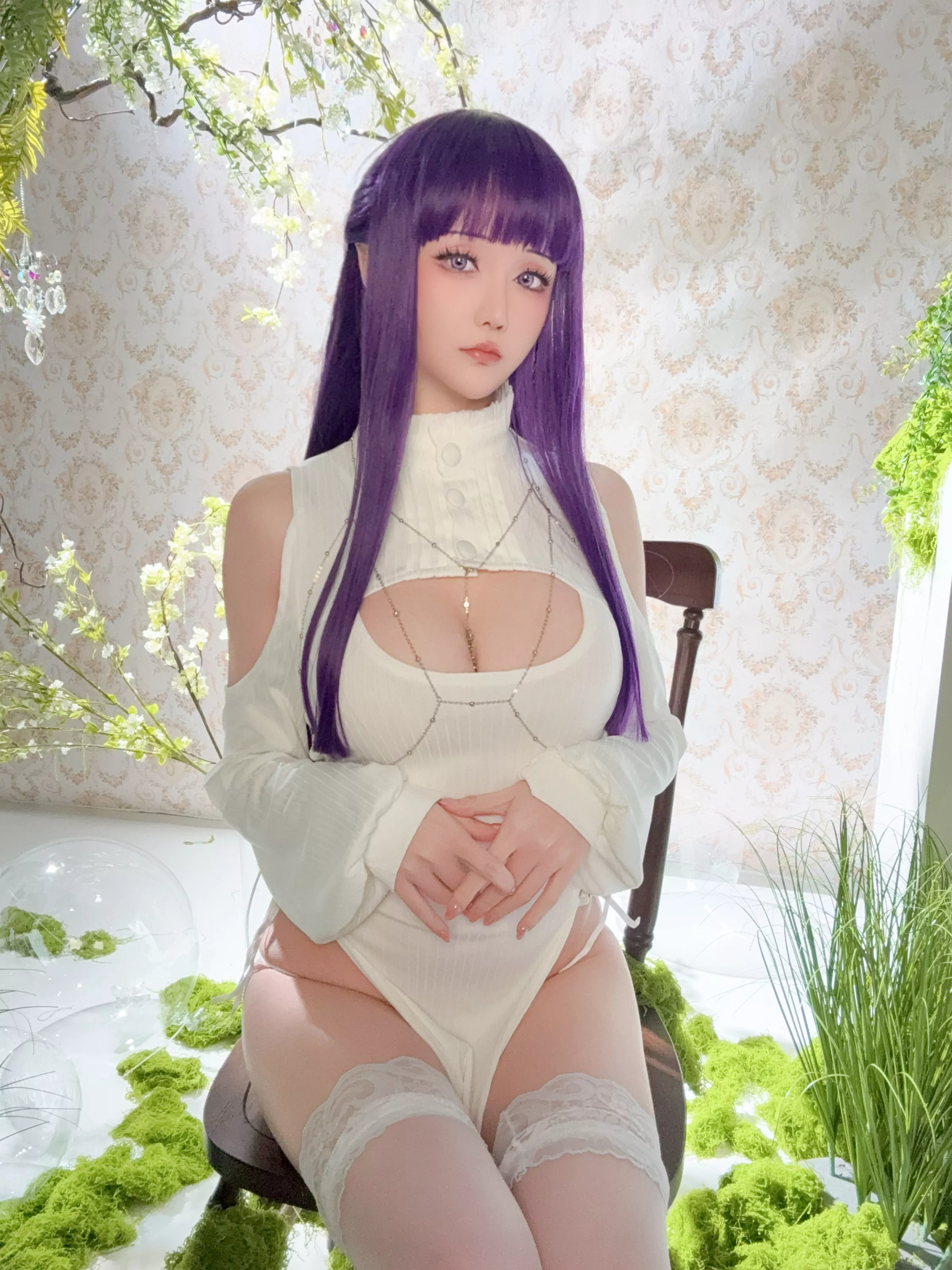 Coser小姐姐星之迟迟25年3月计划E菲伦同人主题白色旗袍配白丝袜秀完美身材性感写真67P