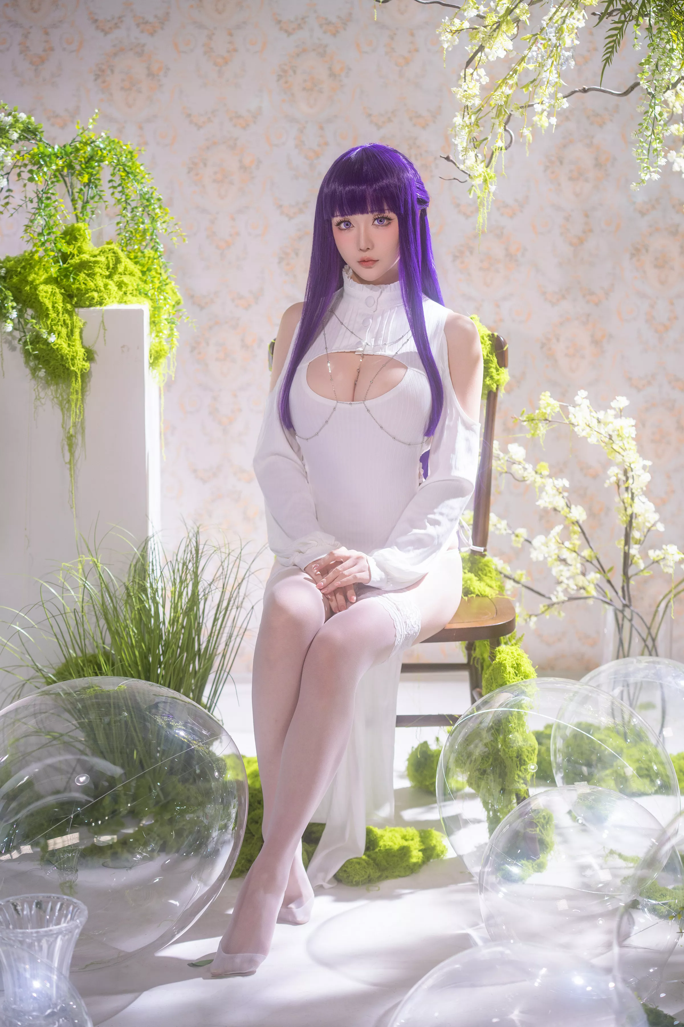 Coser小姐姐星之迟迟25年3月计划E菲伦同人主题白色旗袍配白丝袜秀完美身材性感写真67P