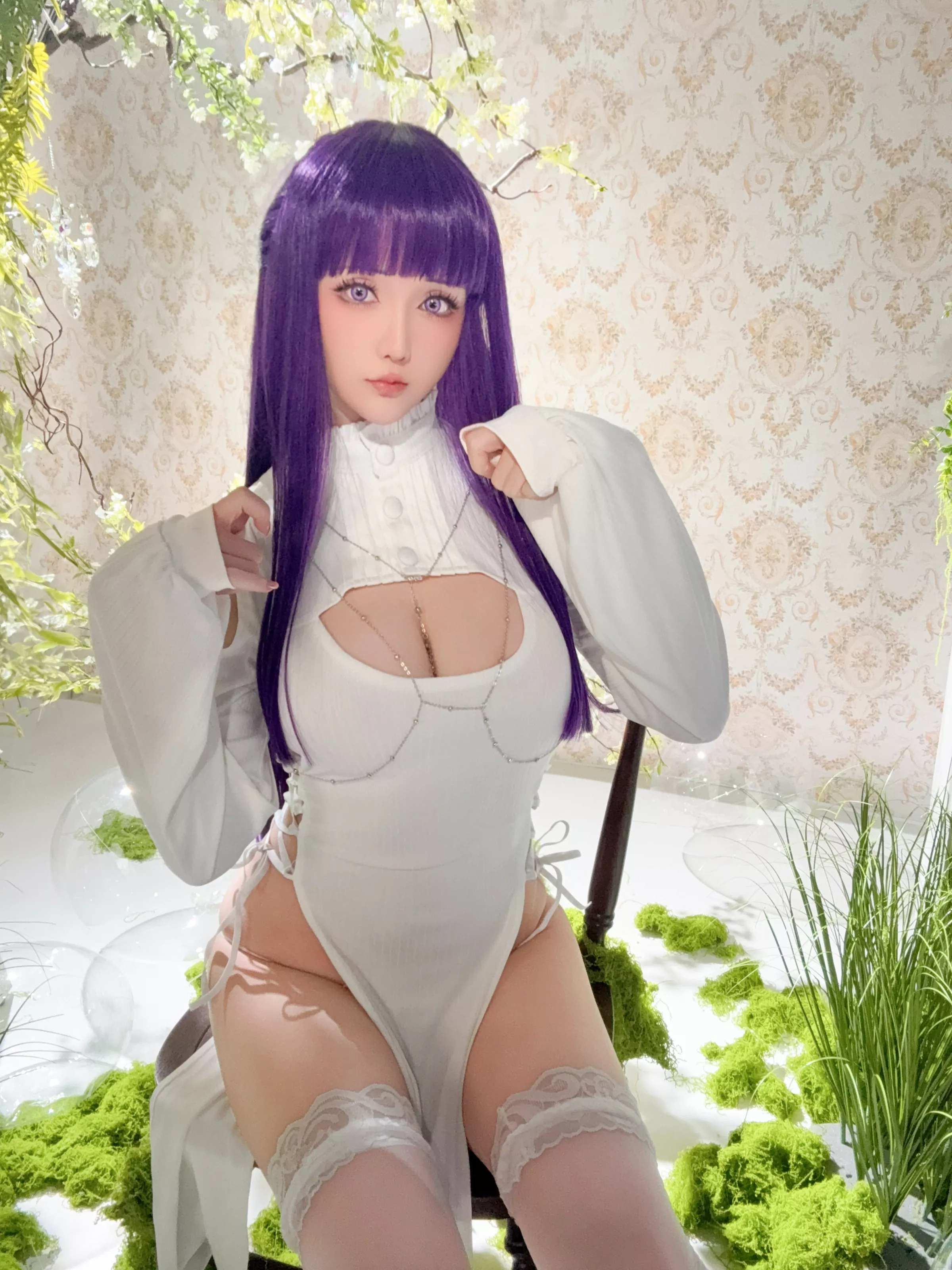Coser小姐姐星之迟迟25年3月计划E菲伦同人主题白色旗袍配白丝袜秀完美身材性感写真67P