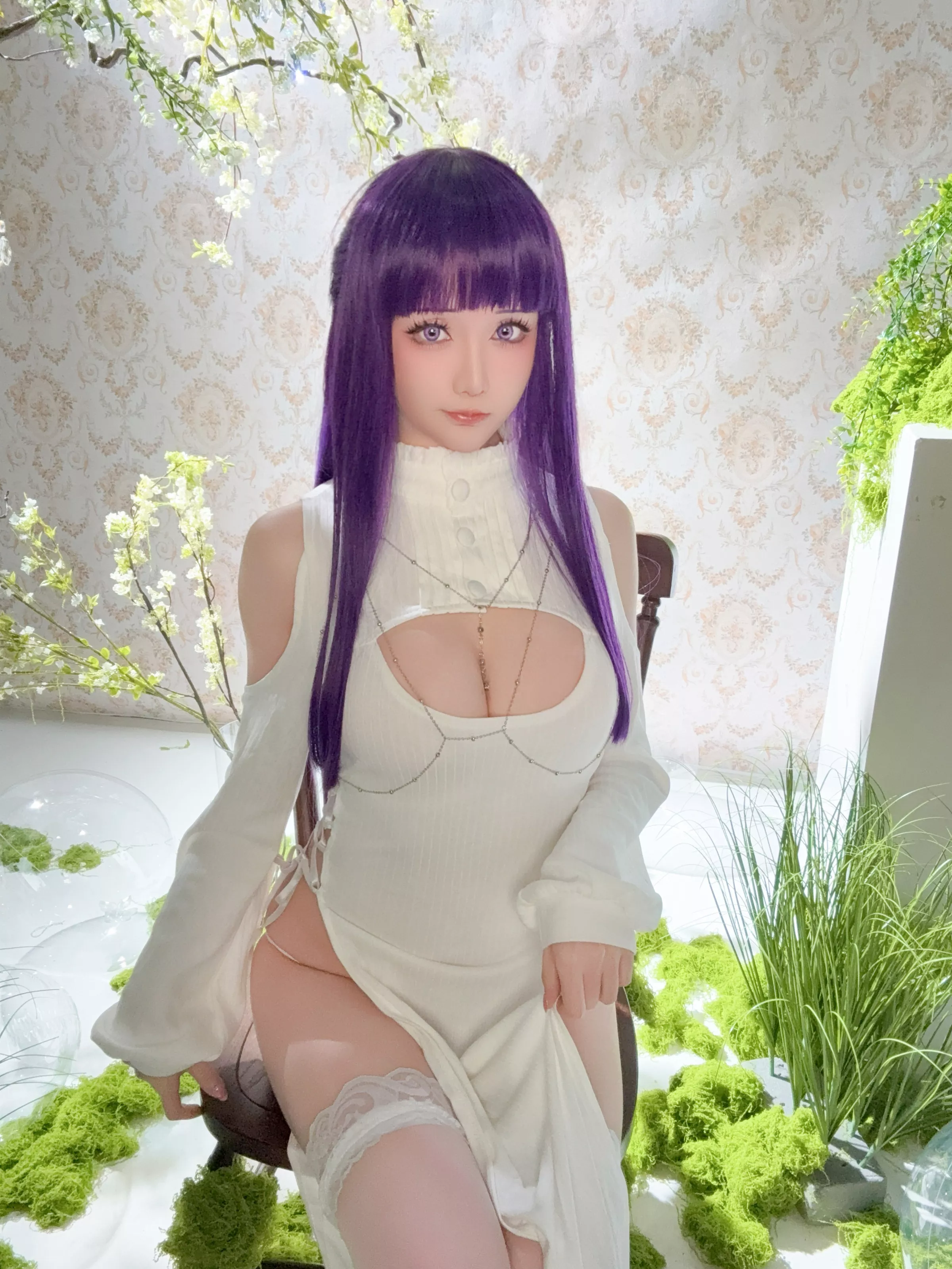 Coser小姐姐星之迟迟25年3月计划E菲伦同人主题白色旗袍配白丝袜秀完美身材性感写真67P